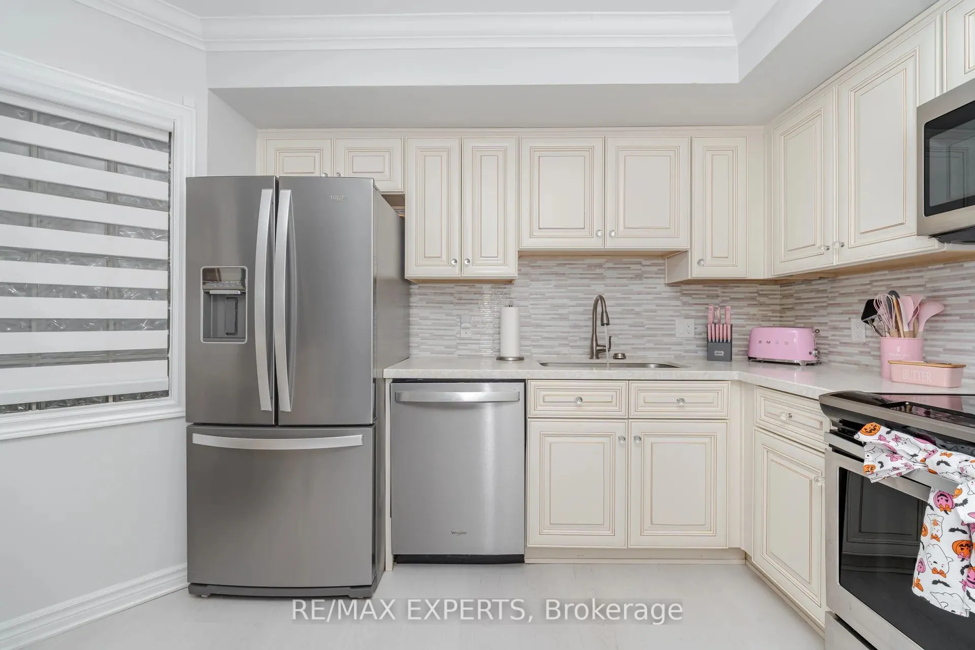 77 Mill Street E, #22