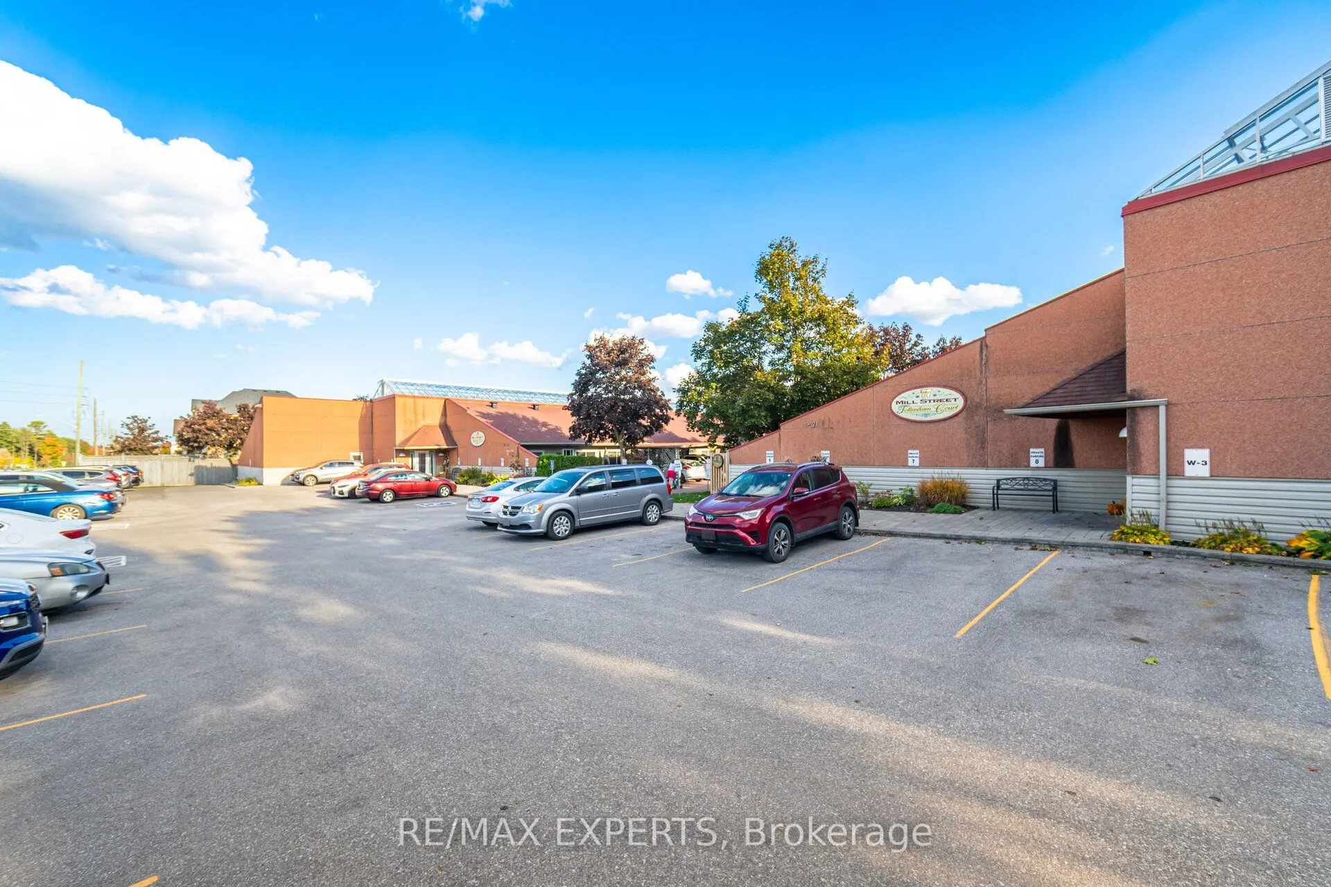 77 Mill Street E, #22