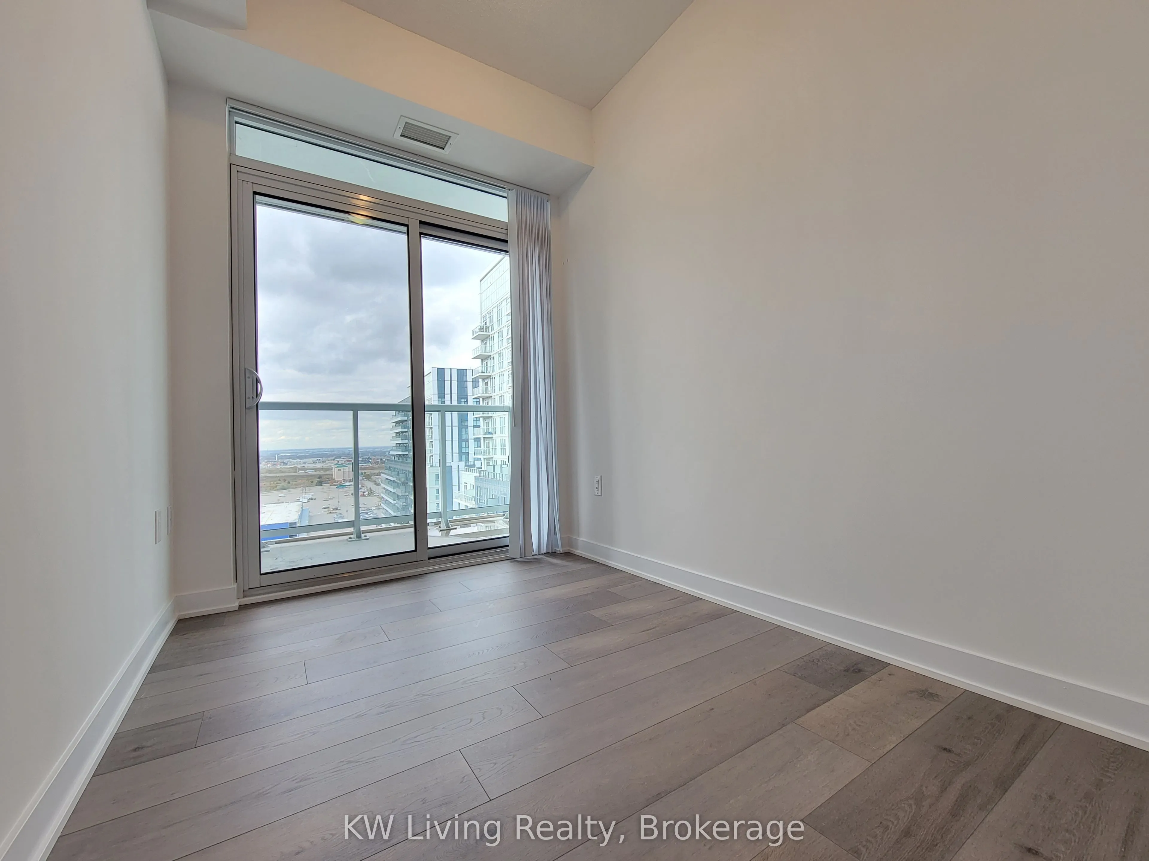 60 Honeycrisp Crescent, #1507