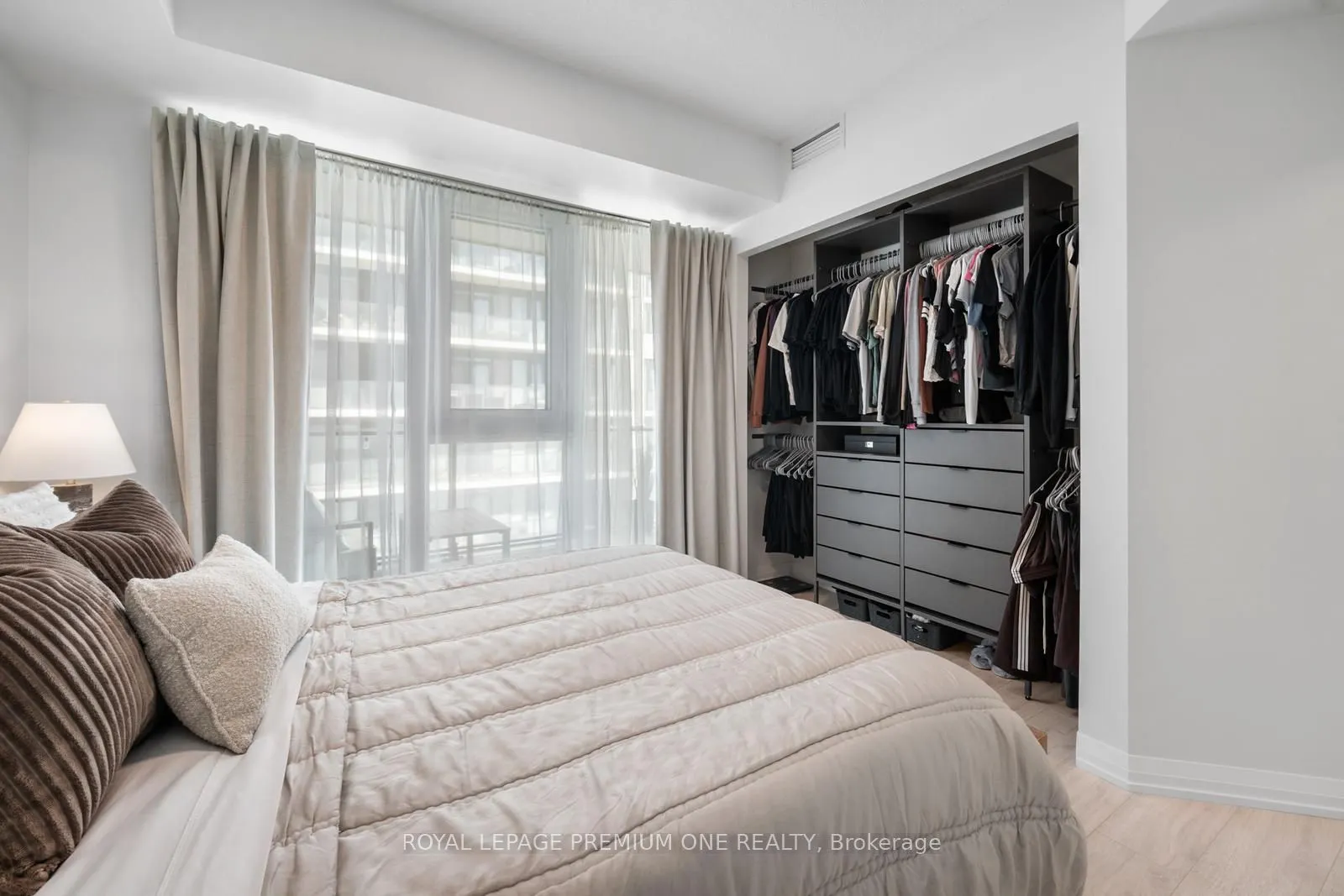 9000 JANE Street, #1715