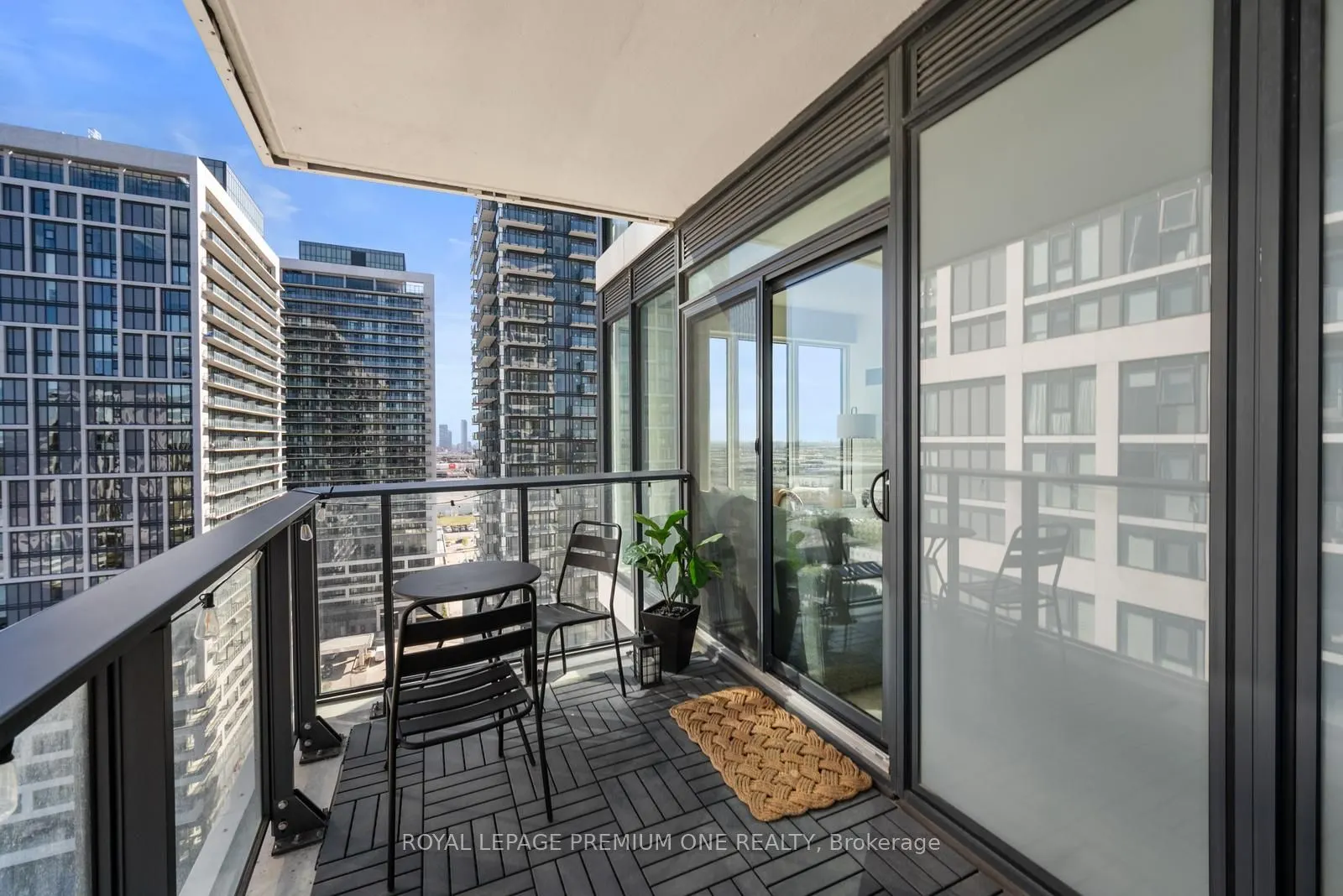 9000 JANE Street, #1715