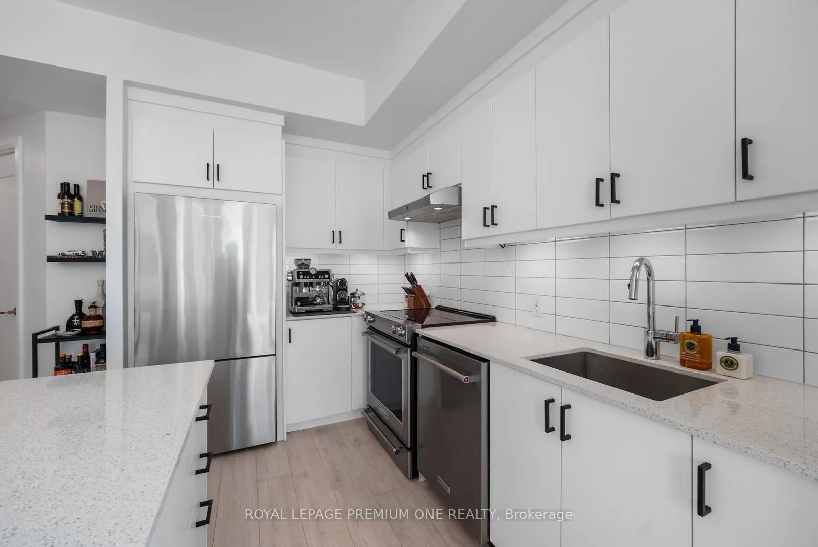 9000 JANE Street, #1715