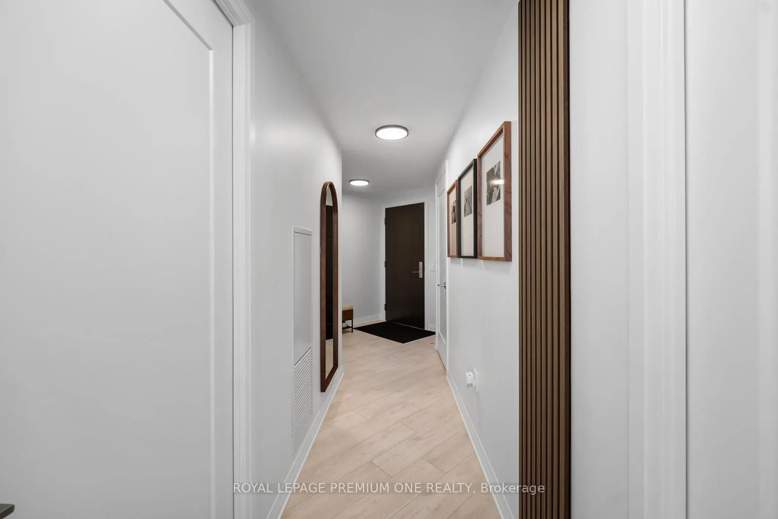 9000 JANE Street, #1715