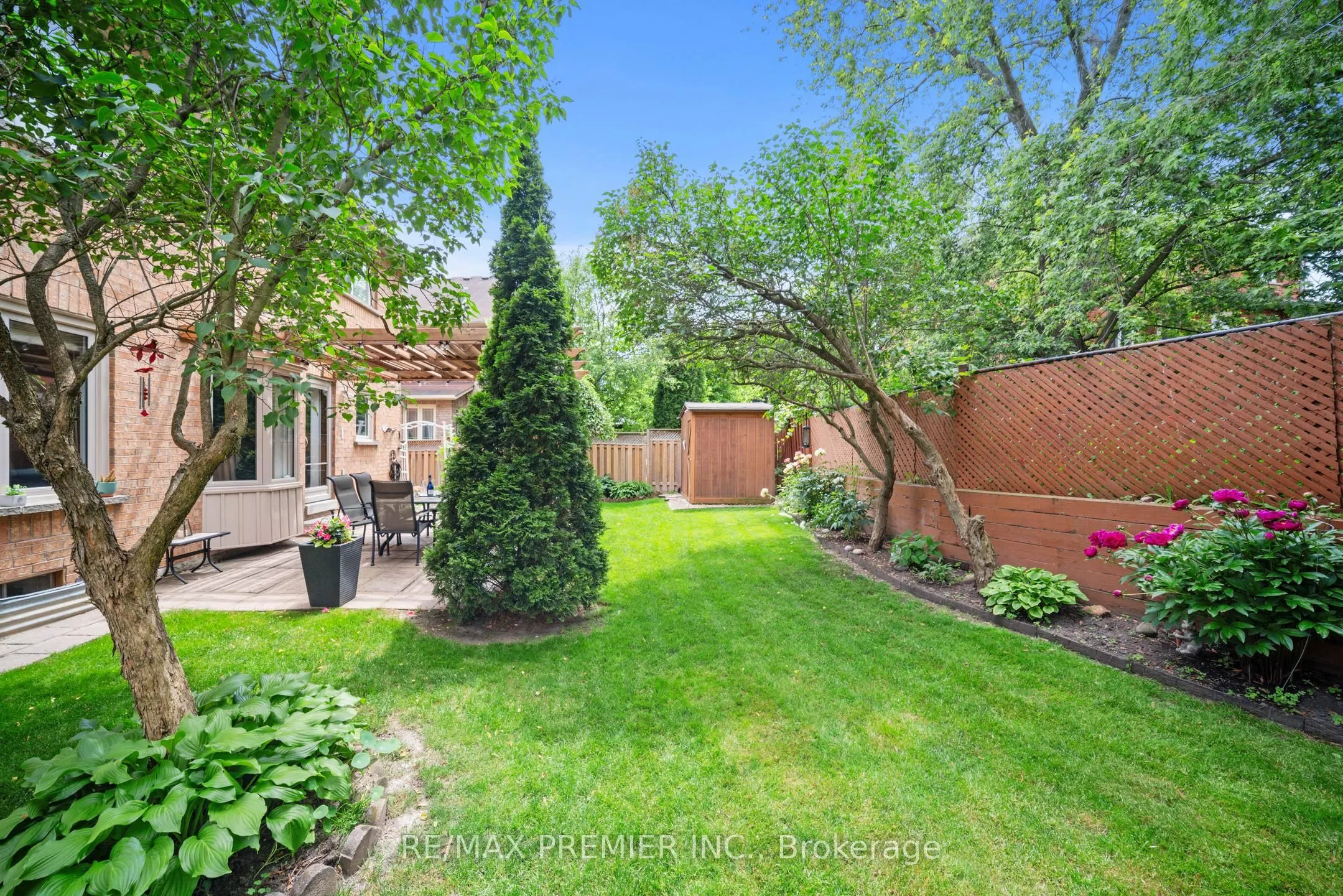 618 Ponting Place