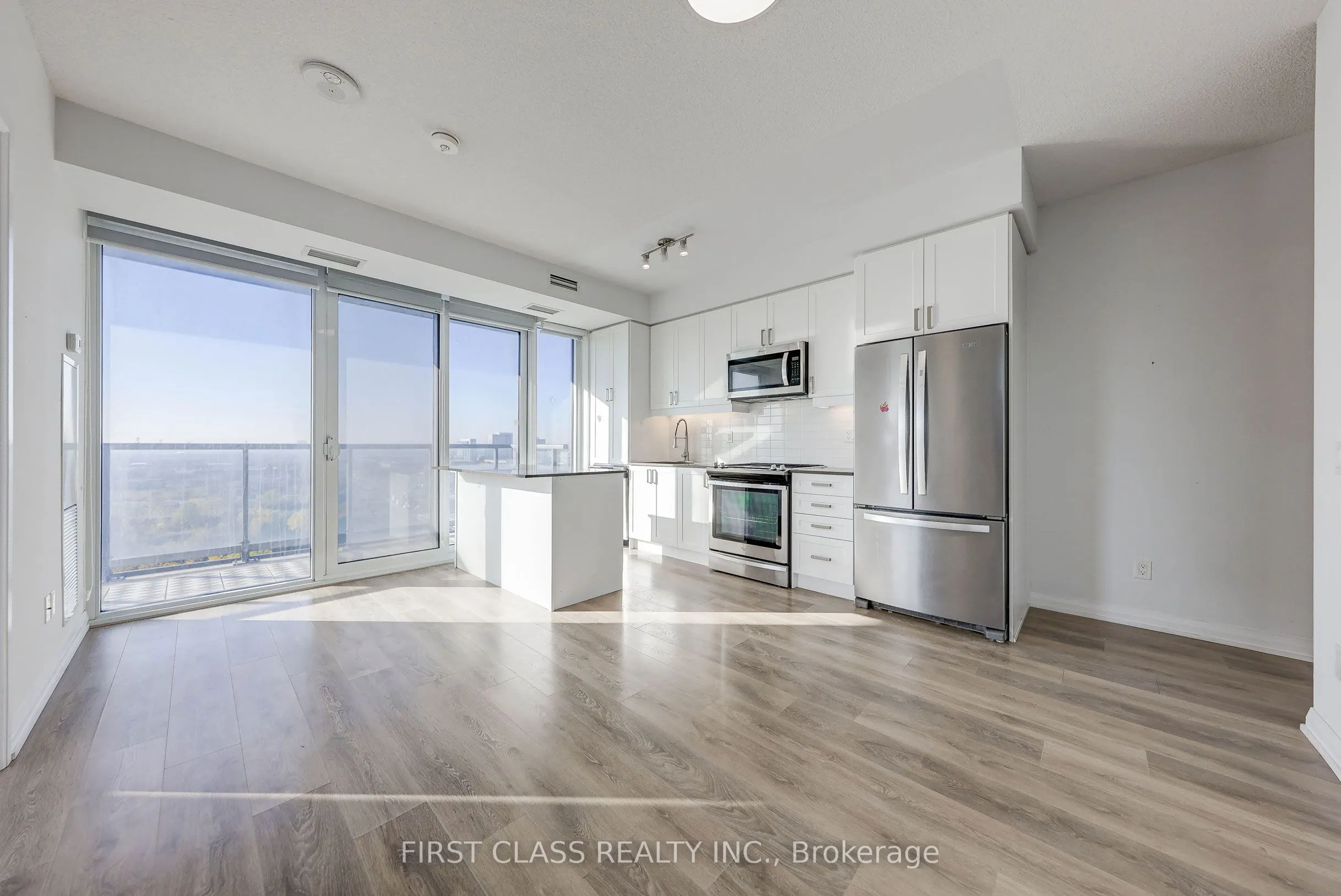 7895 Jane Street, #1104