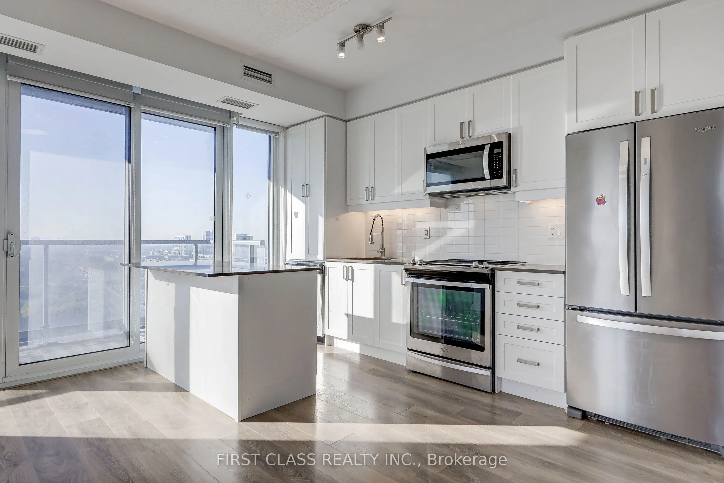 7895 Jane Street, #1104