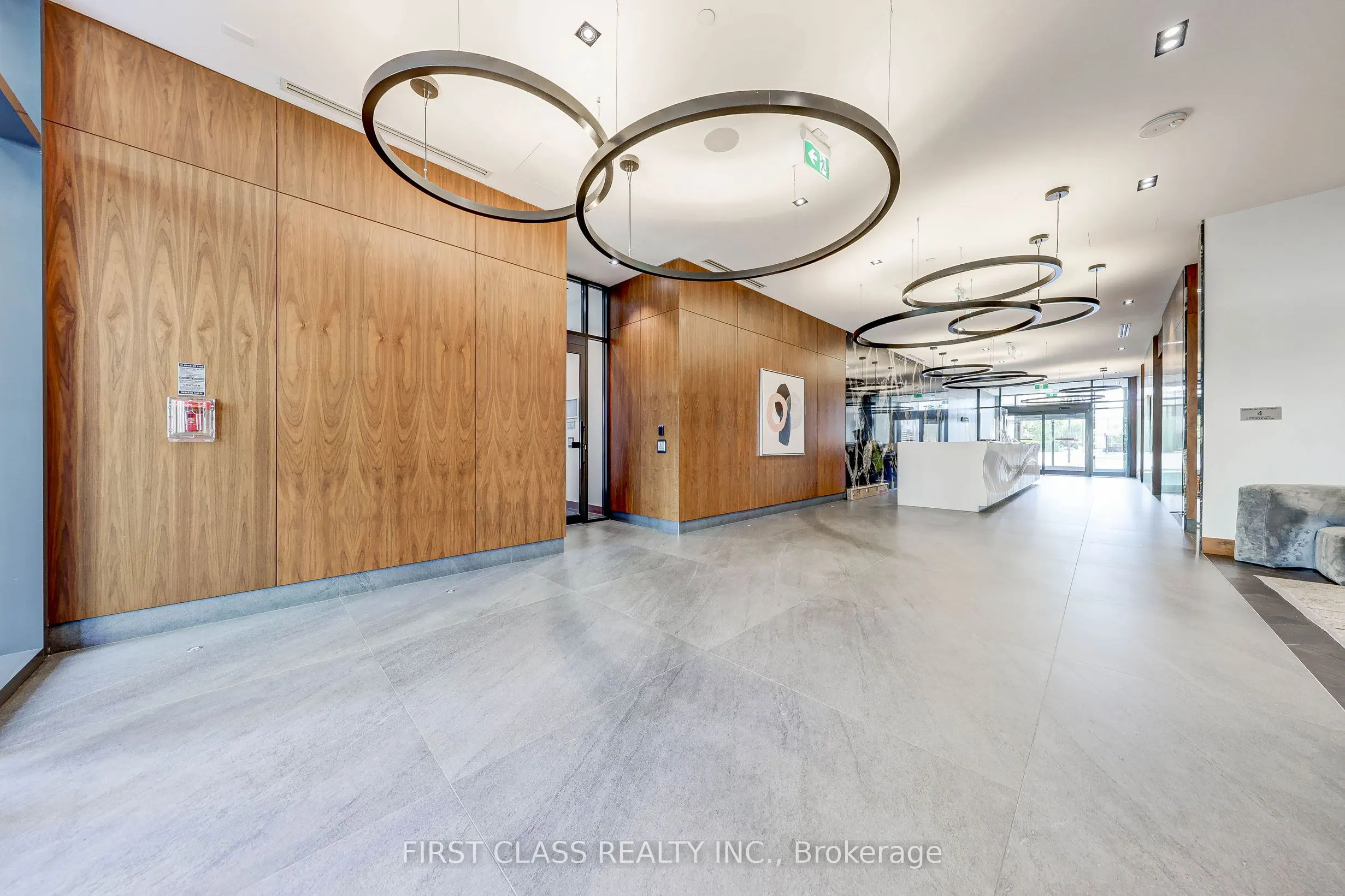 7895 Jane Street, #1104