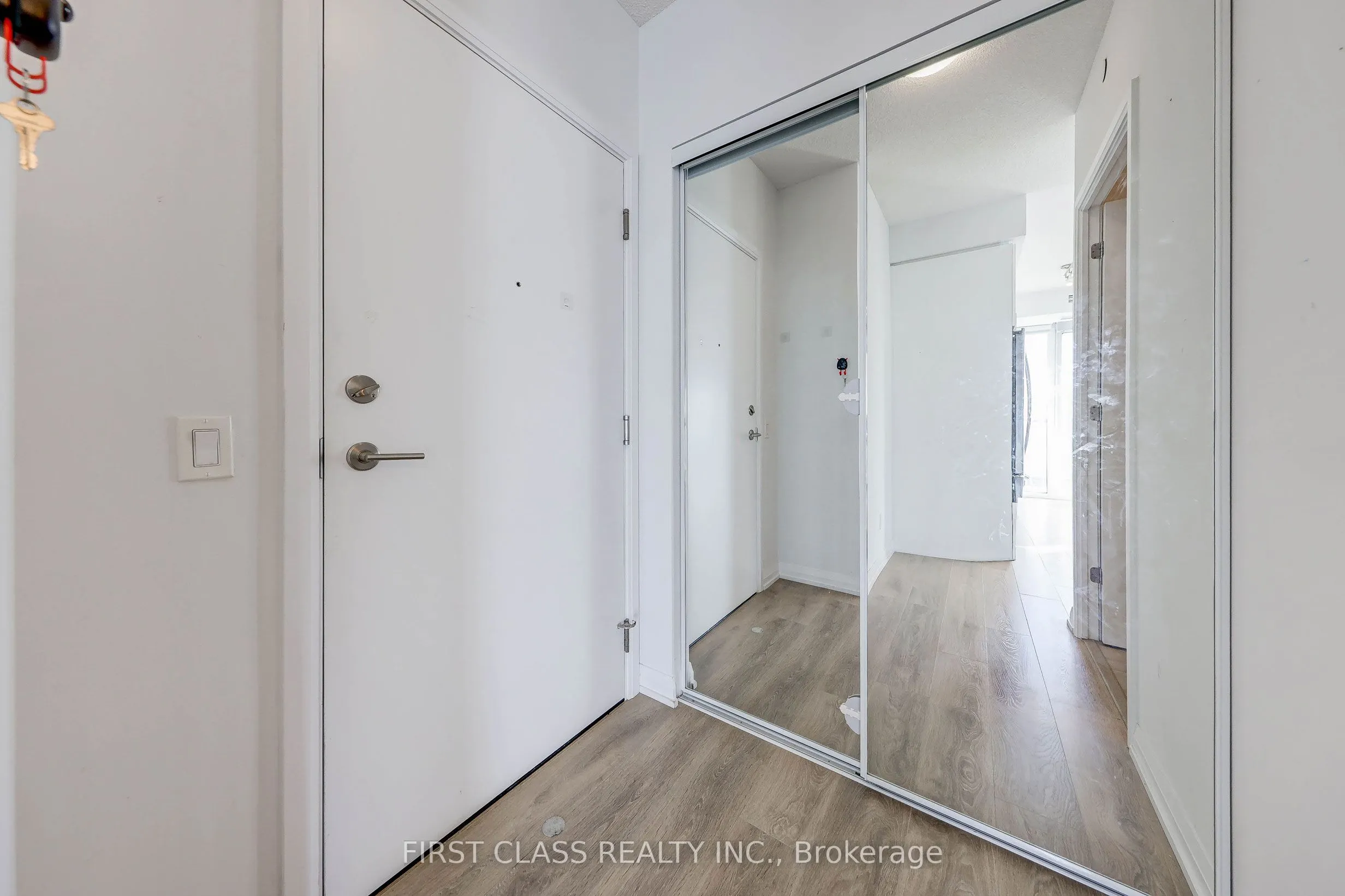 7895 Jane Street, #1104