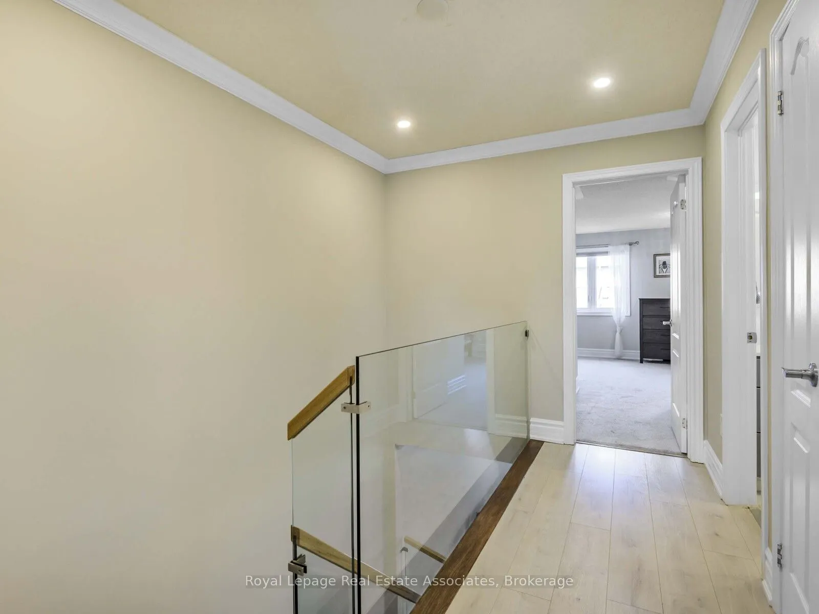 26 Venture Avenue