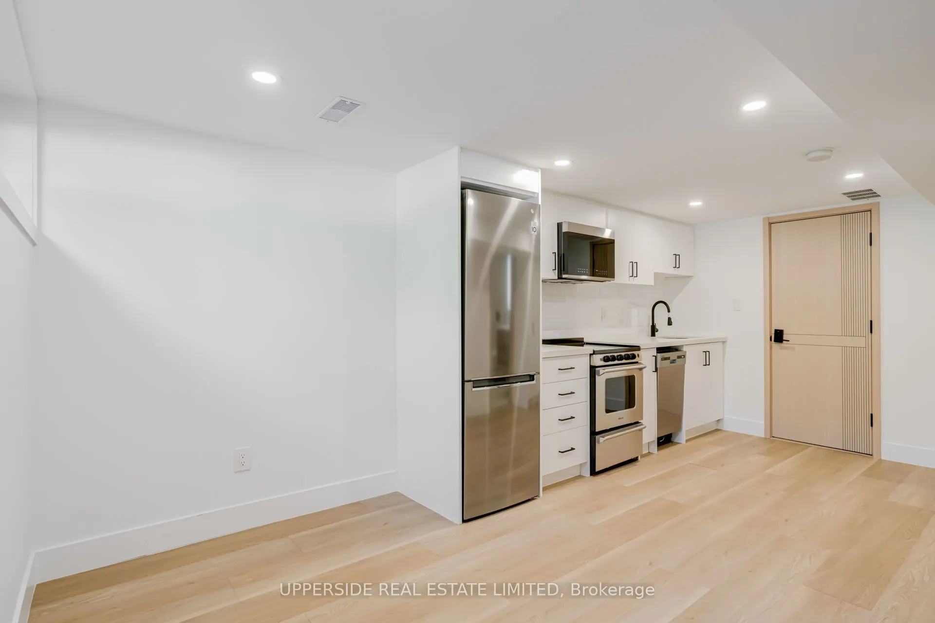 61 Marlin Court