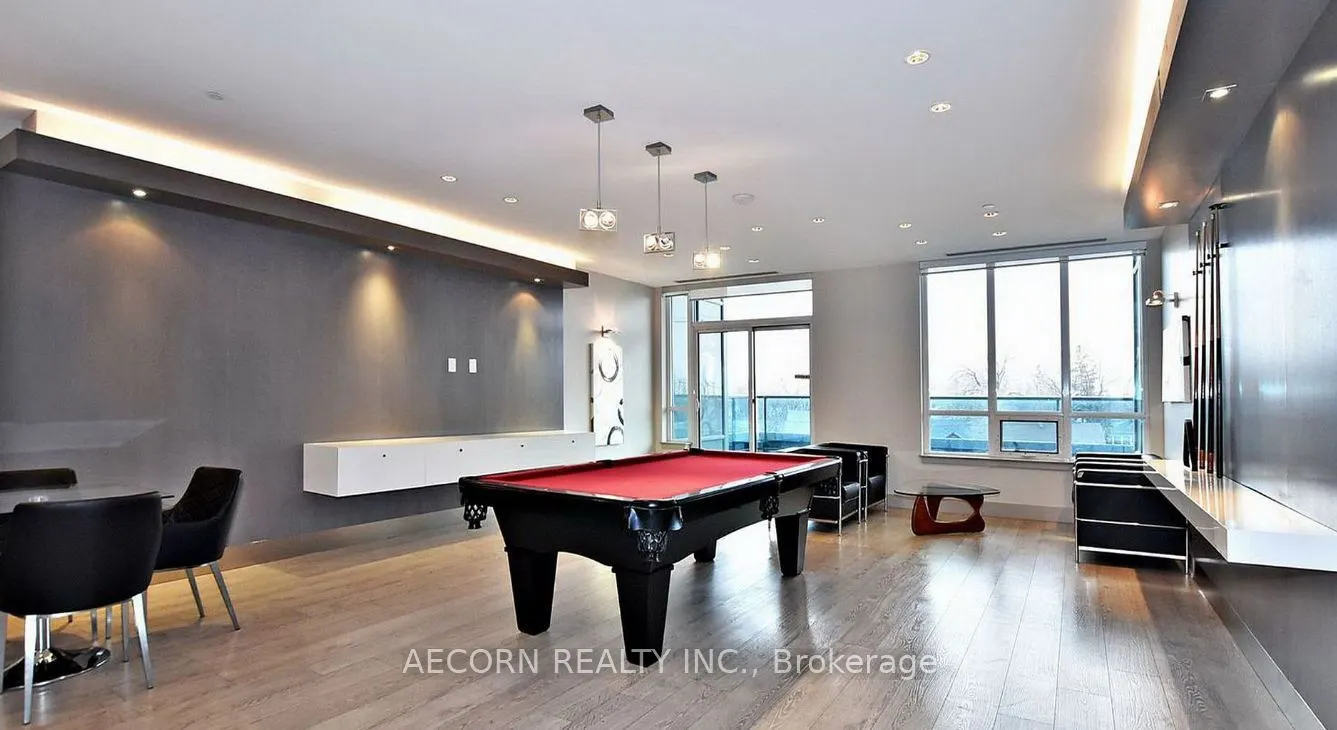 7171 Yonge Street, #2205