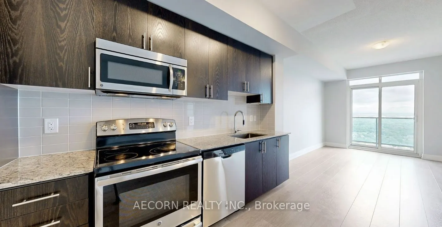 7171 Yonge Street, #2205