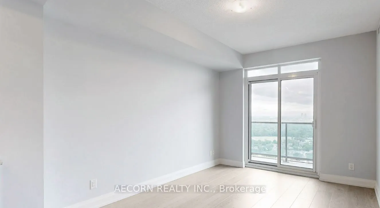 7171 Yonge Street, #2205