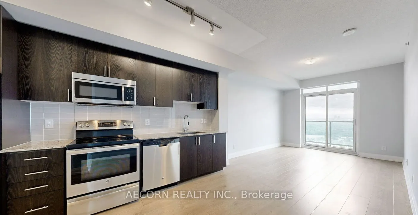 7171 Yonge Street, #2205