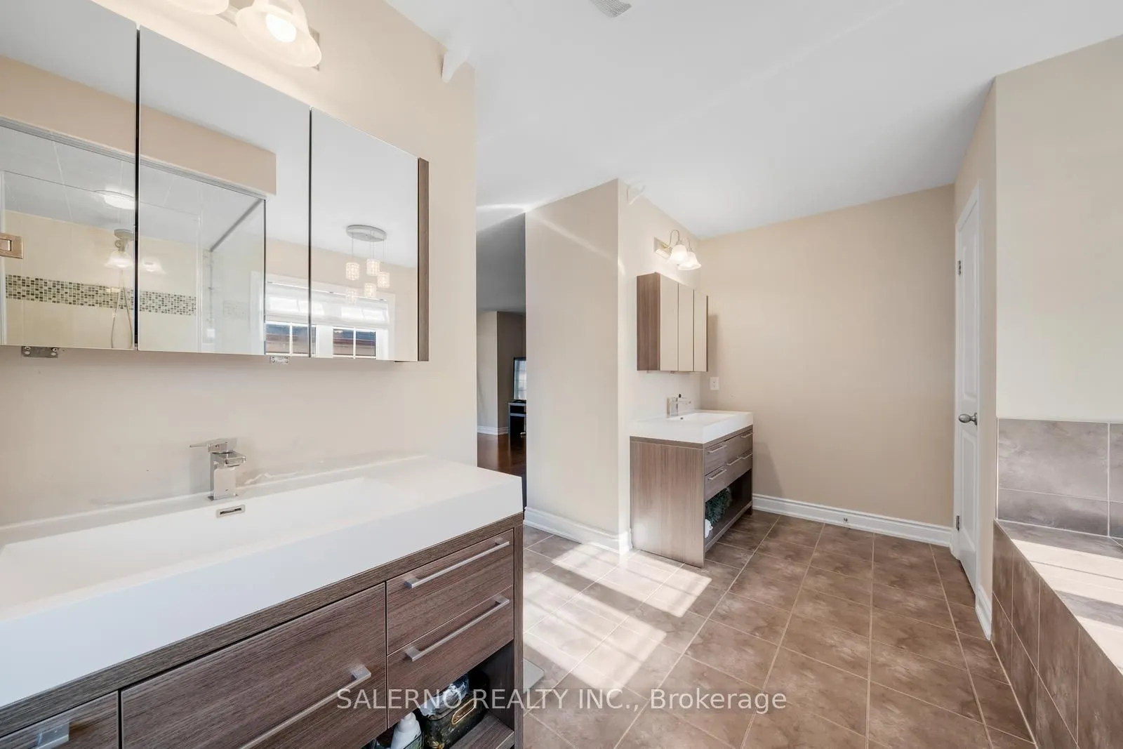 30 Fairmont Ridge
