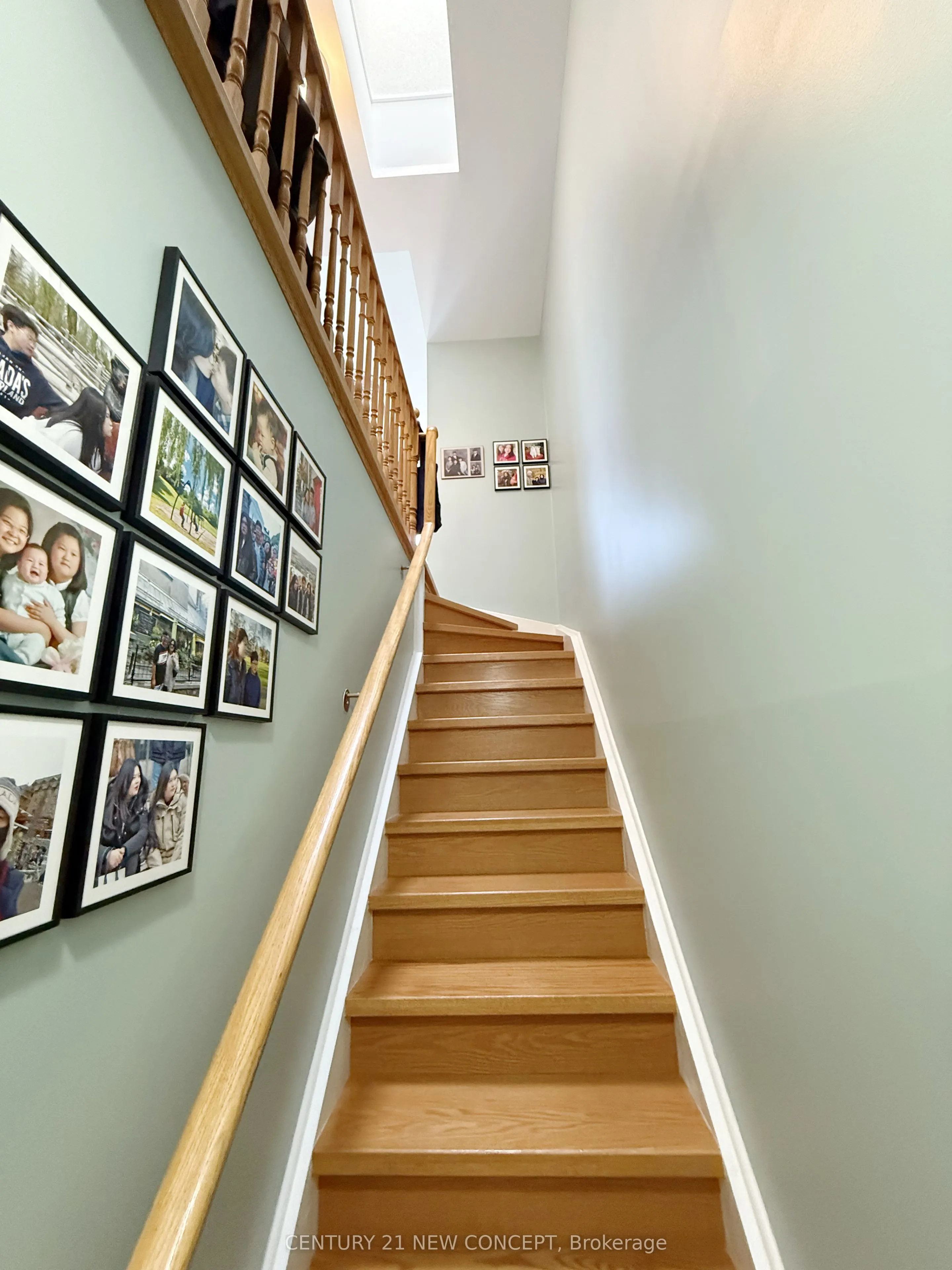 18 Clark Avenue W, #107