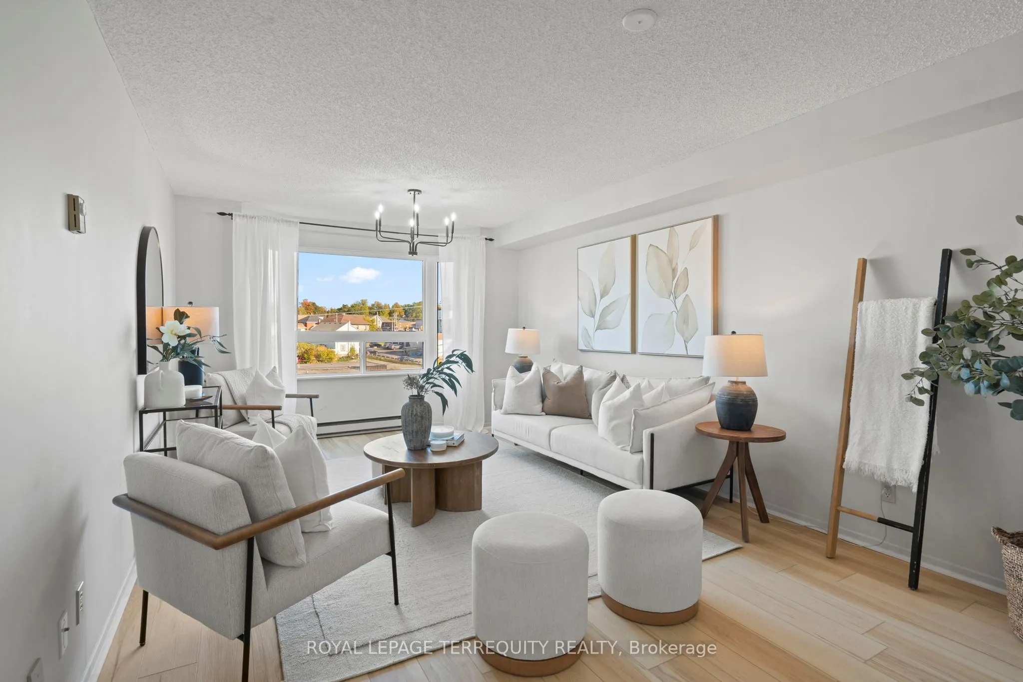 41 Ash Street, #304