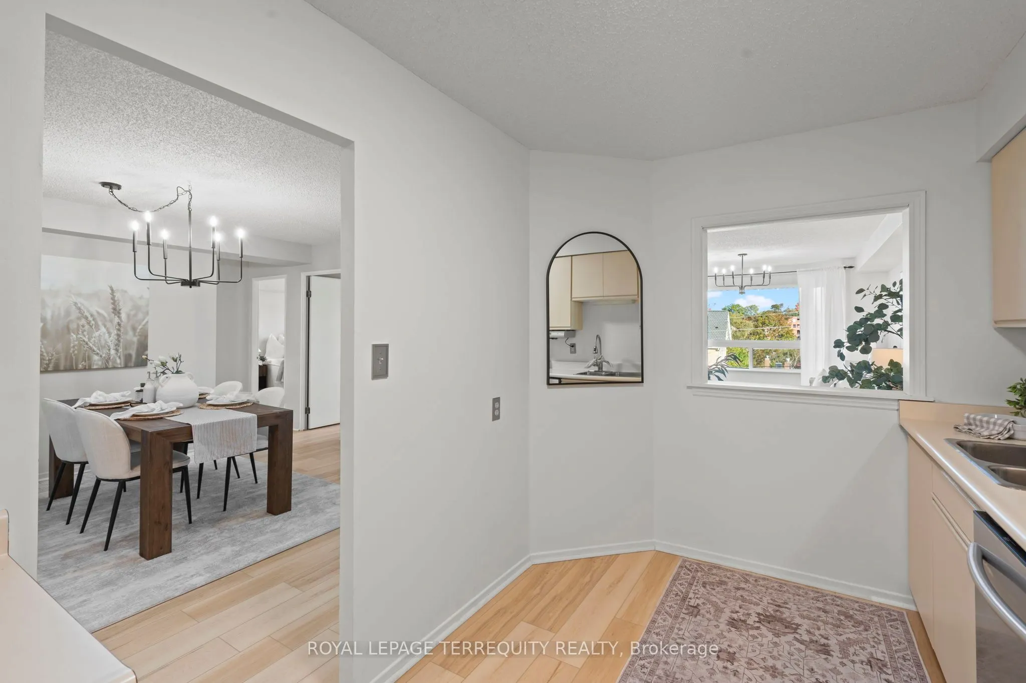 41 Ash Street, #304