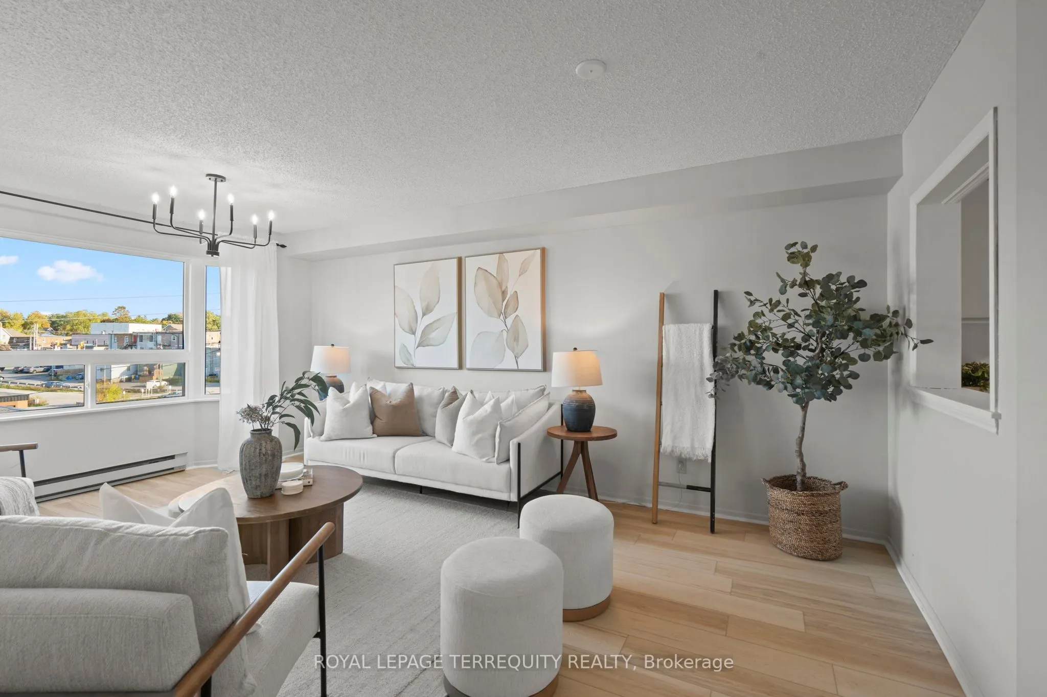 41 Ash Street, #304