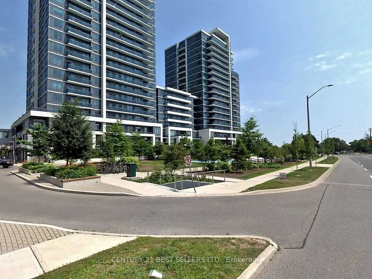 7165 Yonge Street N, #1512