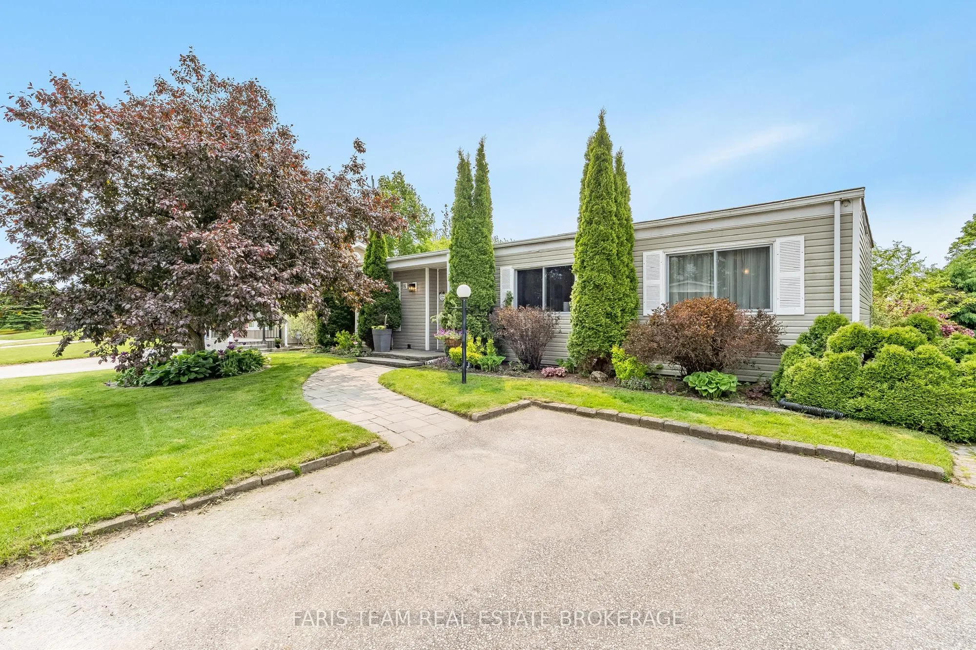 81 Corner Brook Trail