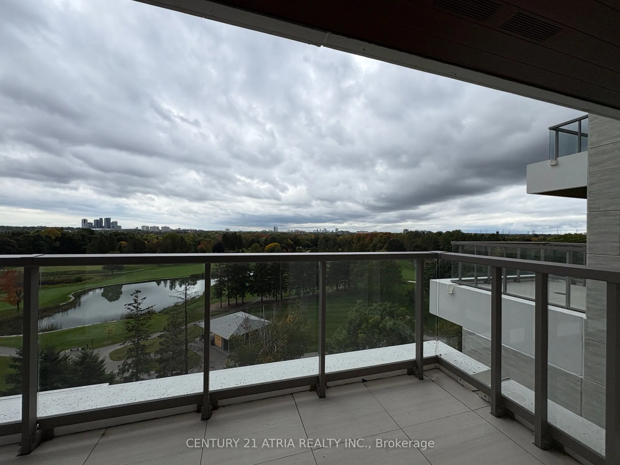 397 Royal Orchard Boulevard, #605