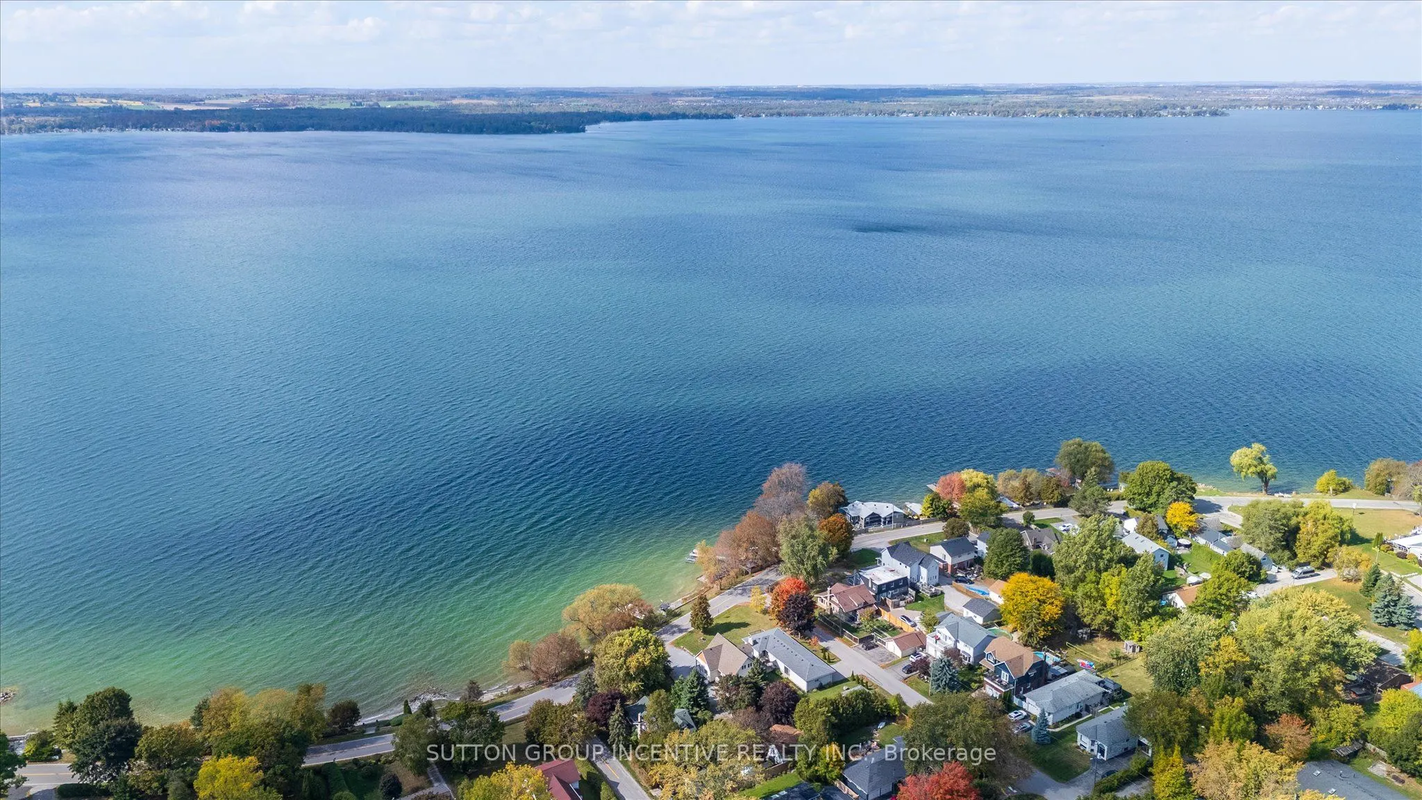 183 Lake Drive N