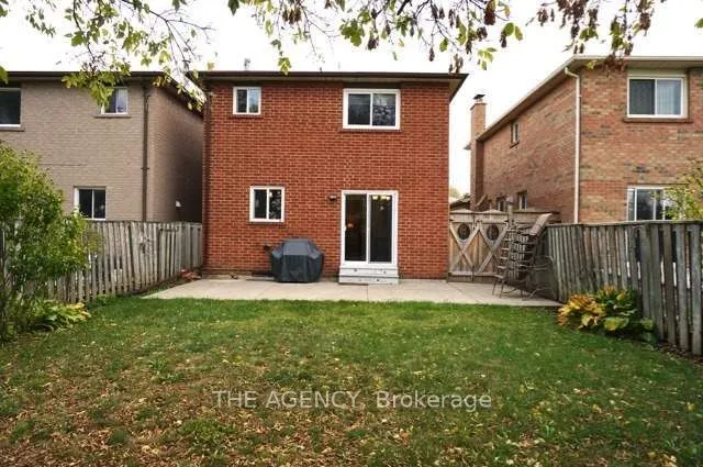 167 Stephenson Crescent