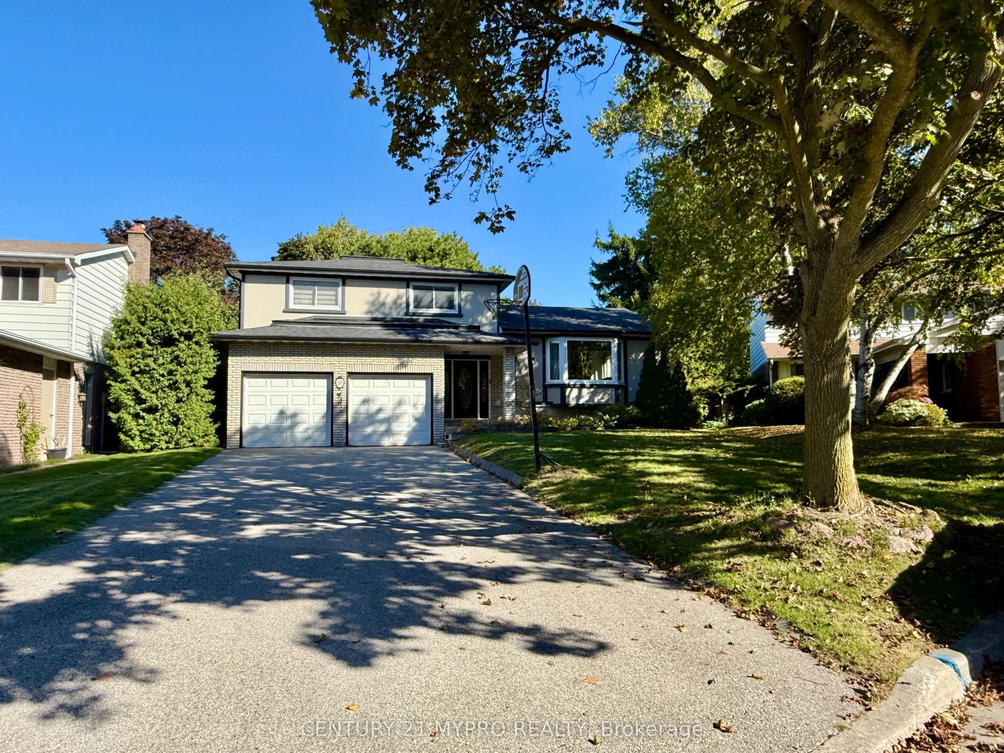 16 Cypress Point Court