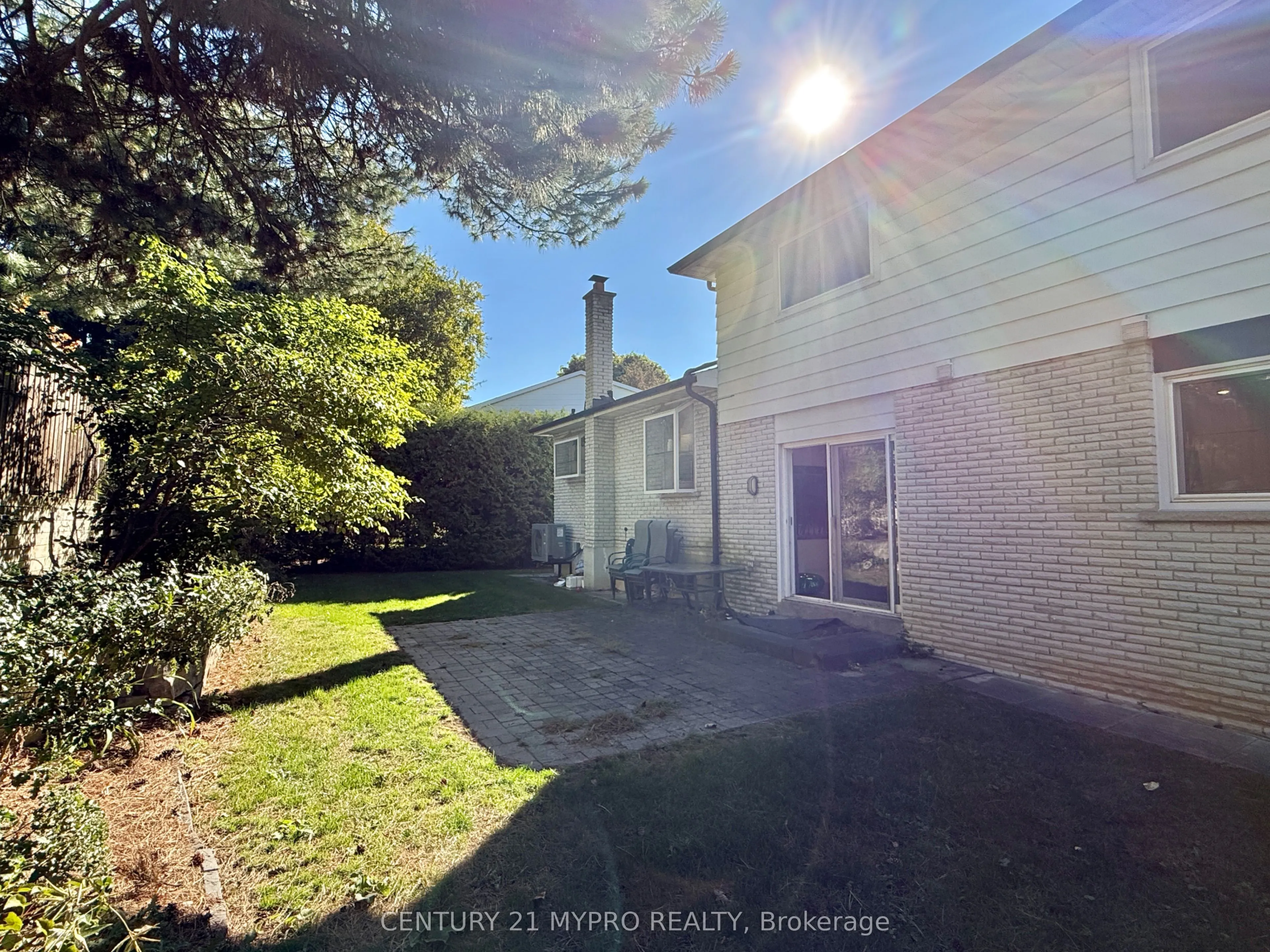 16 Cypress Point Court
