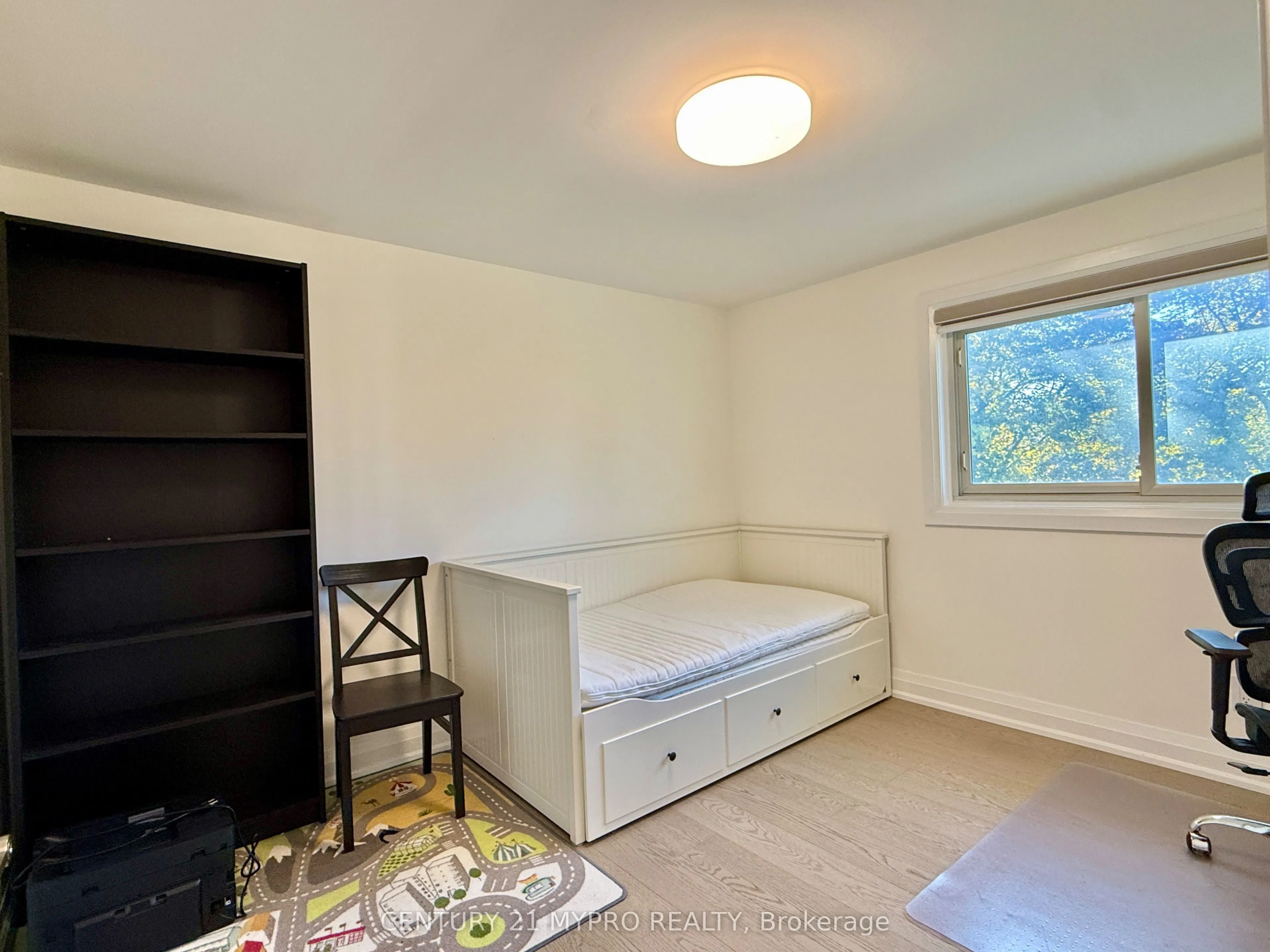 16 Cypress Point Court