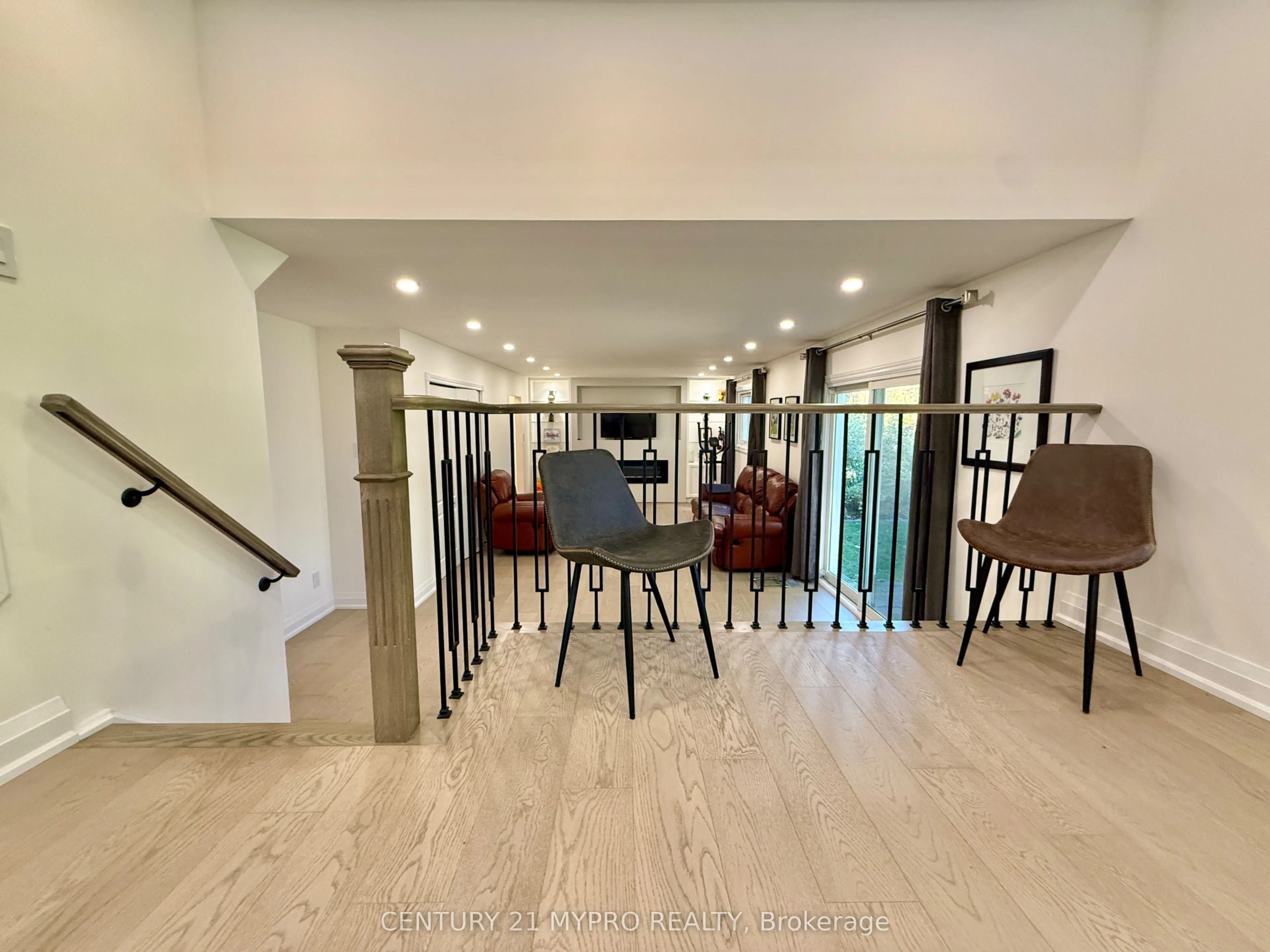 16 Cypress Point Court