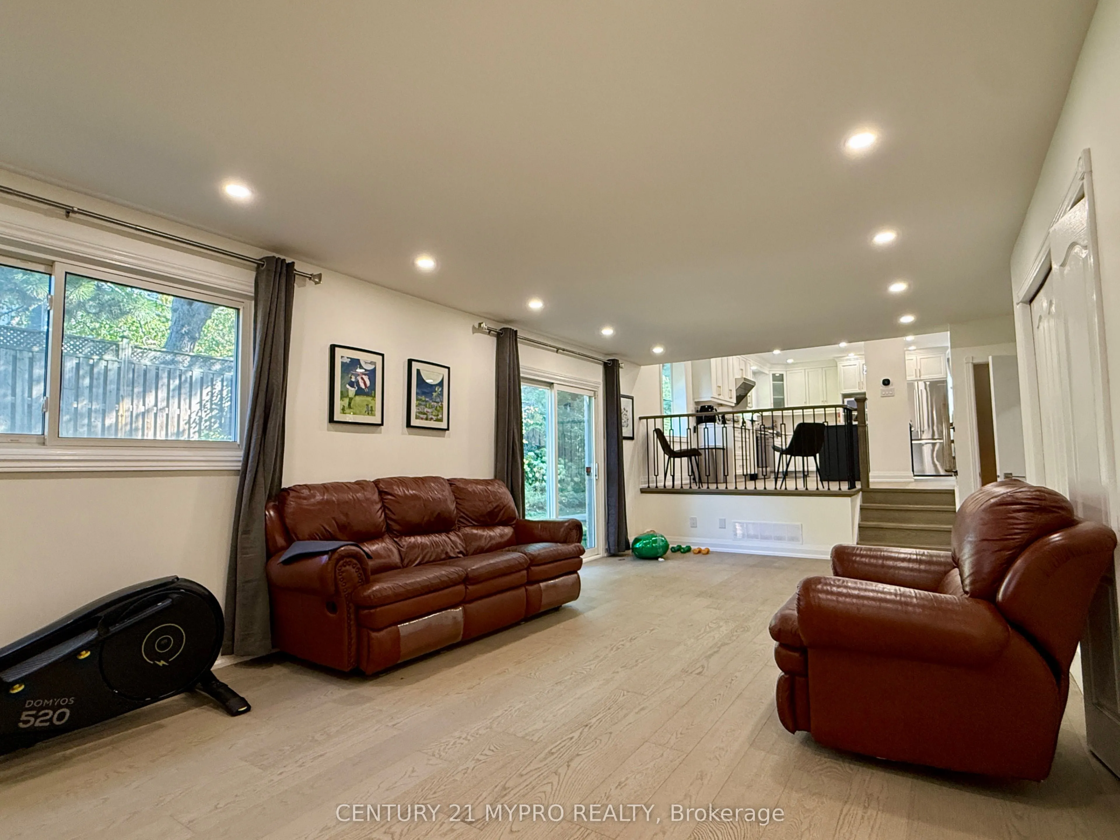 16 Cypress Point Court