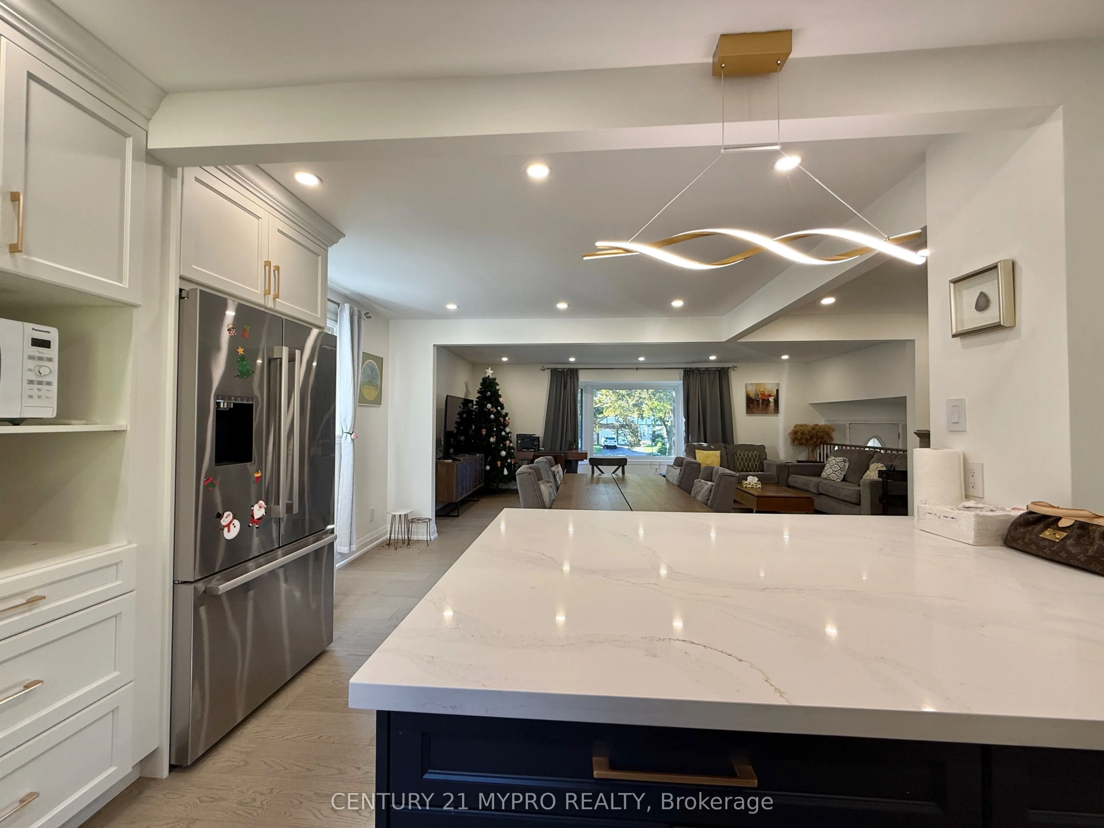 16 Cypress Point Court