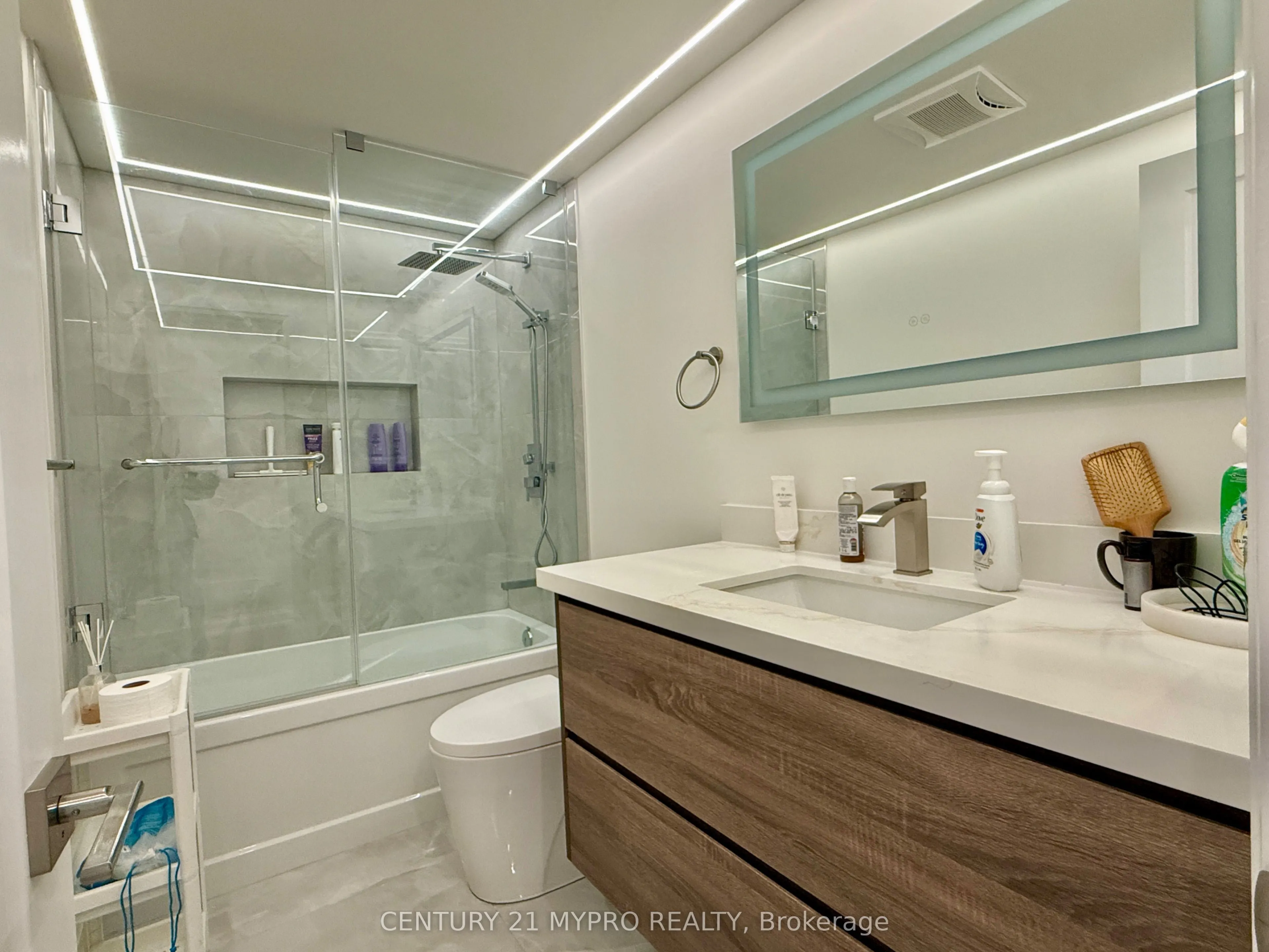 16 Cypress Point Court
