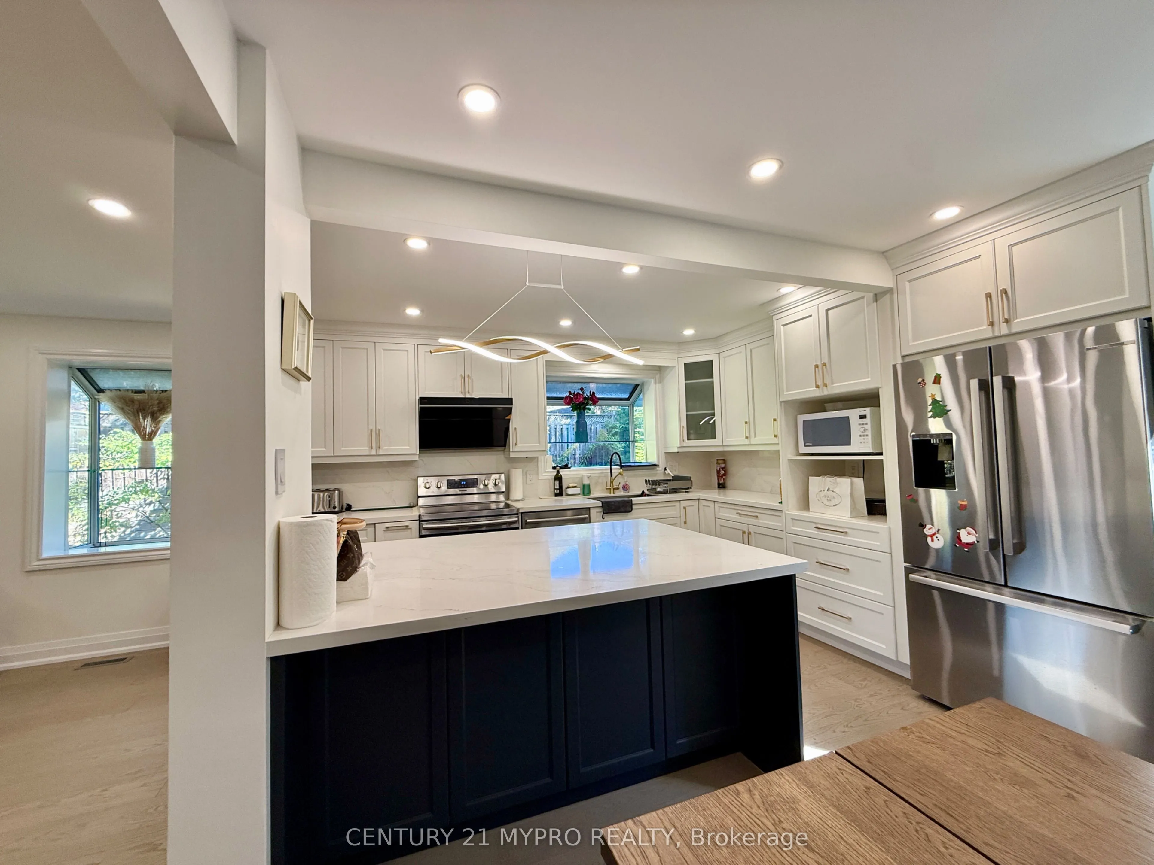 16 Cypress Point Court
