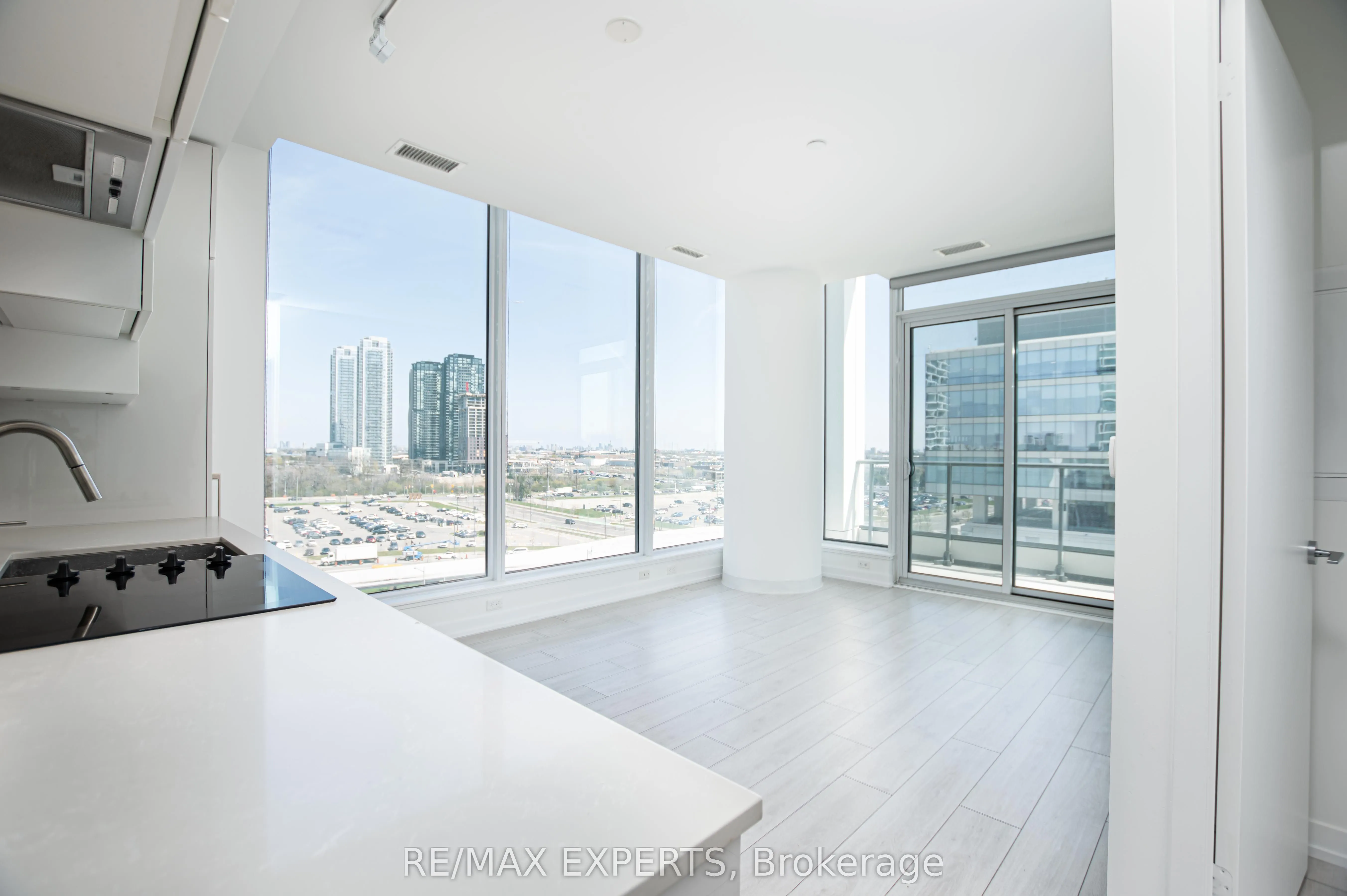 5 Buttermill Avenue, #901