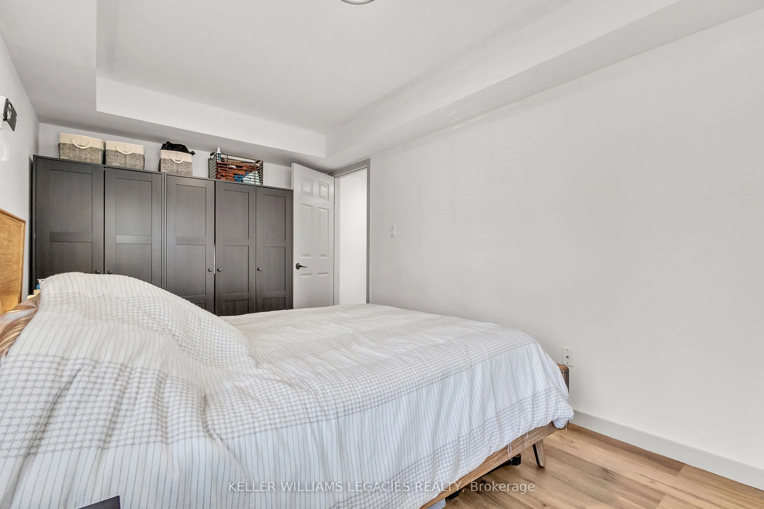 308 John Street, #209