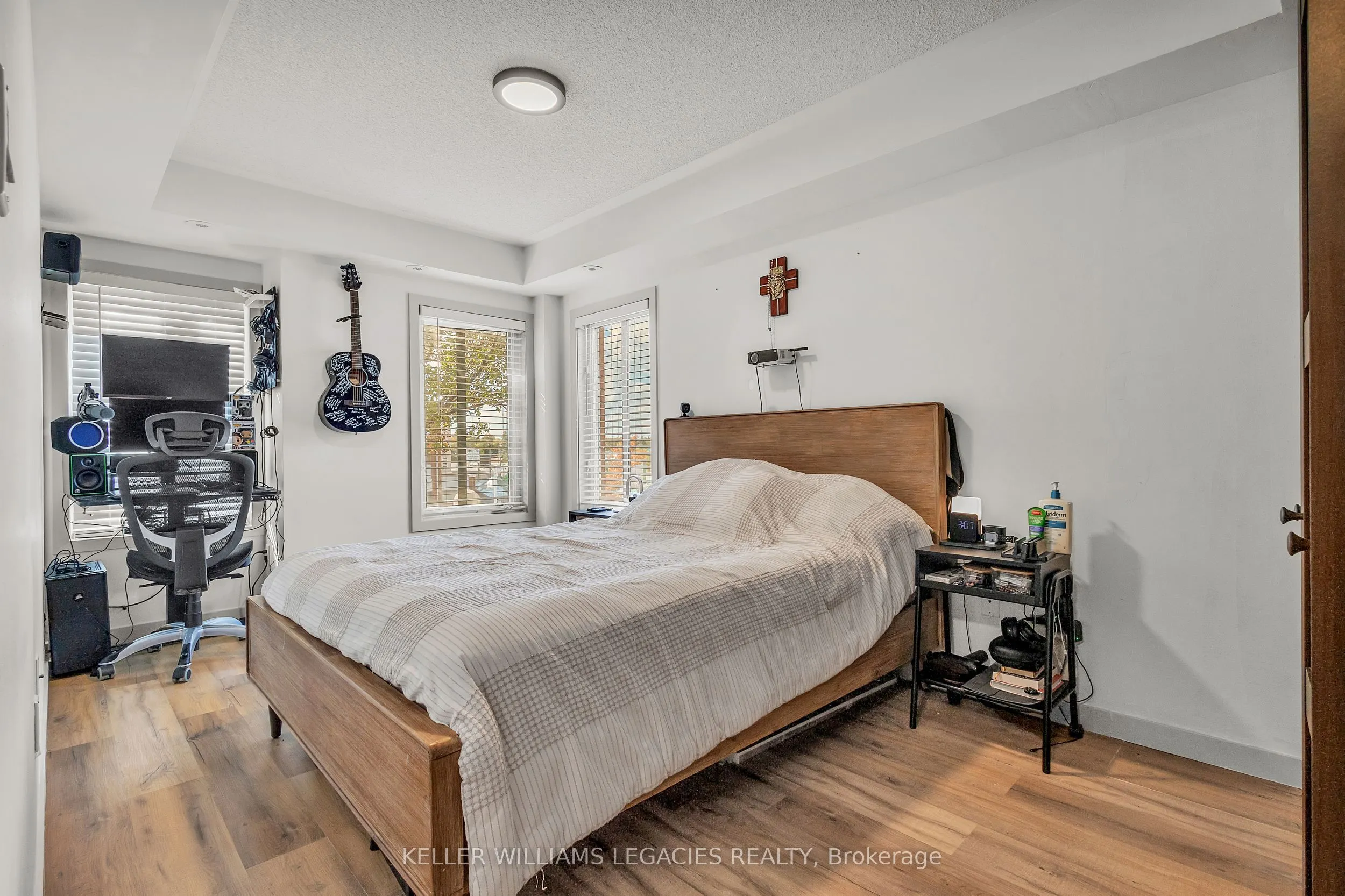 308 John Street, #209