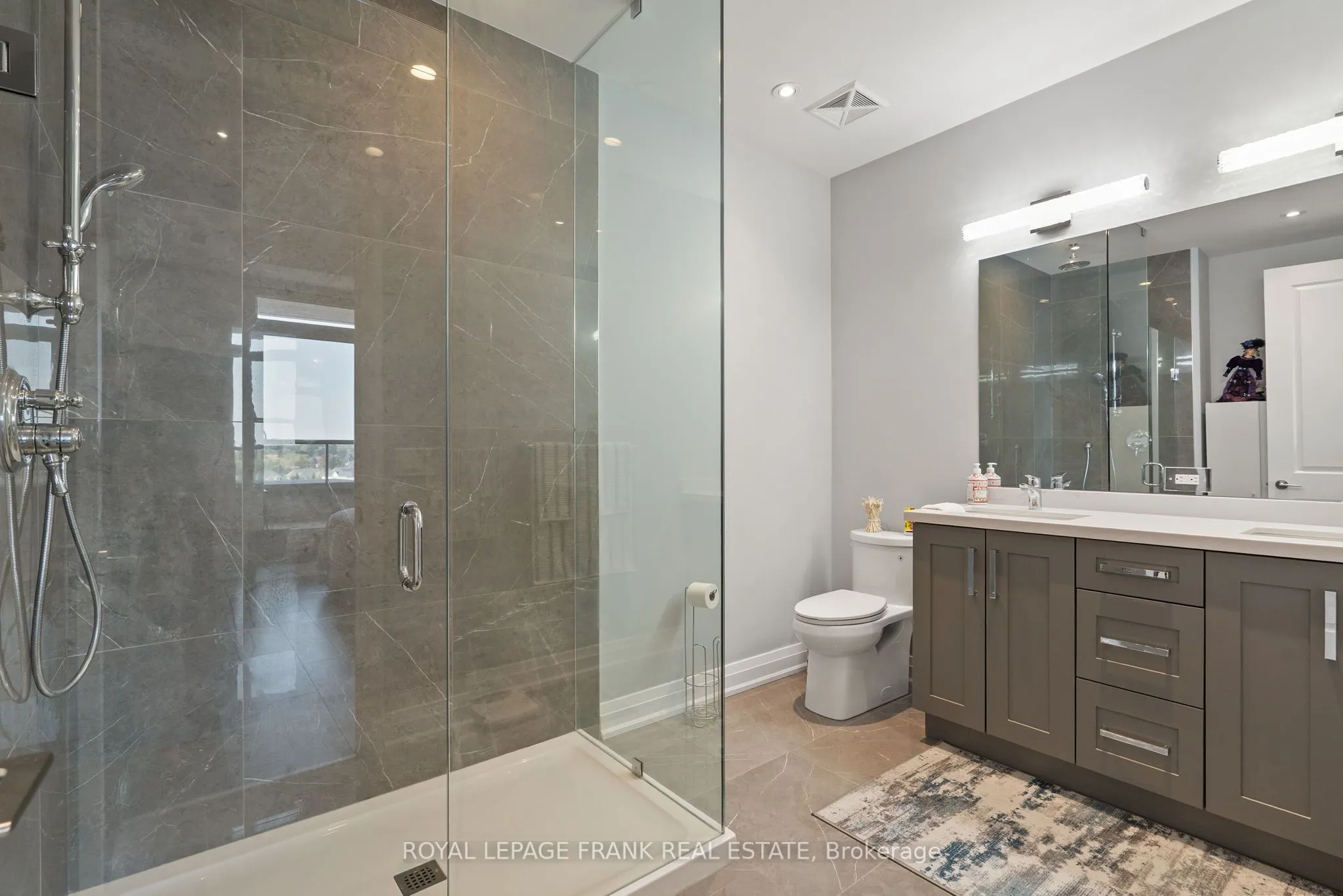 25 Baker Hill Boulevard, #712