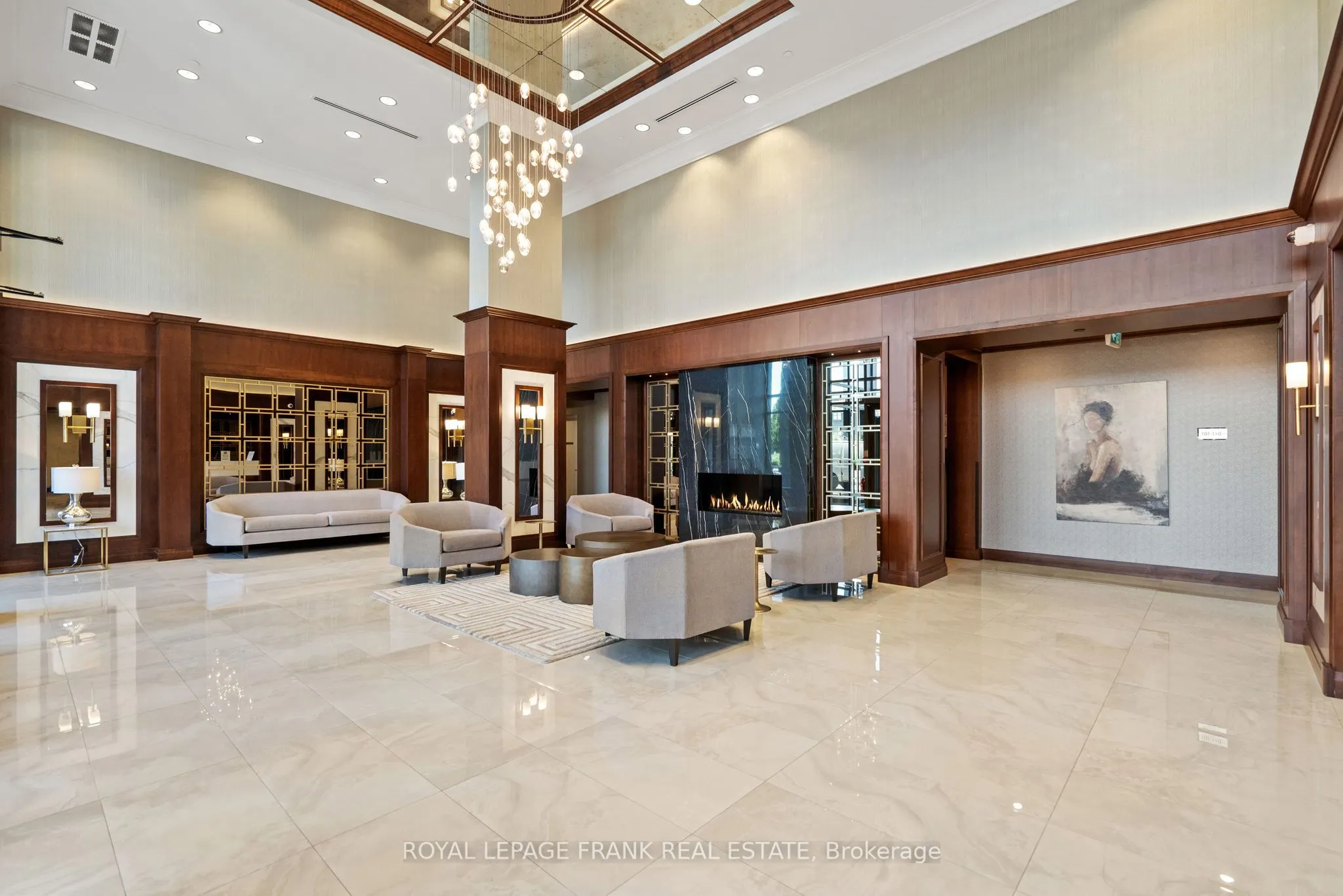 25 Baker Hill Boulevard, #712