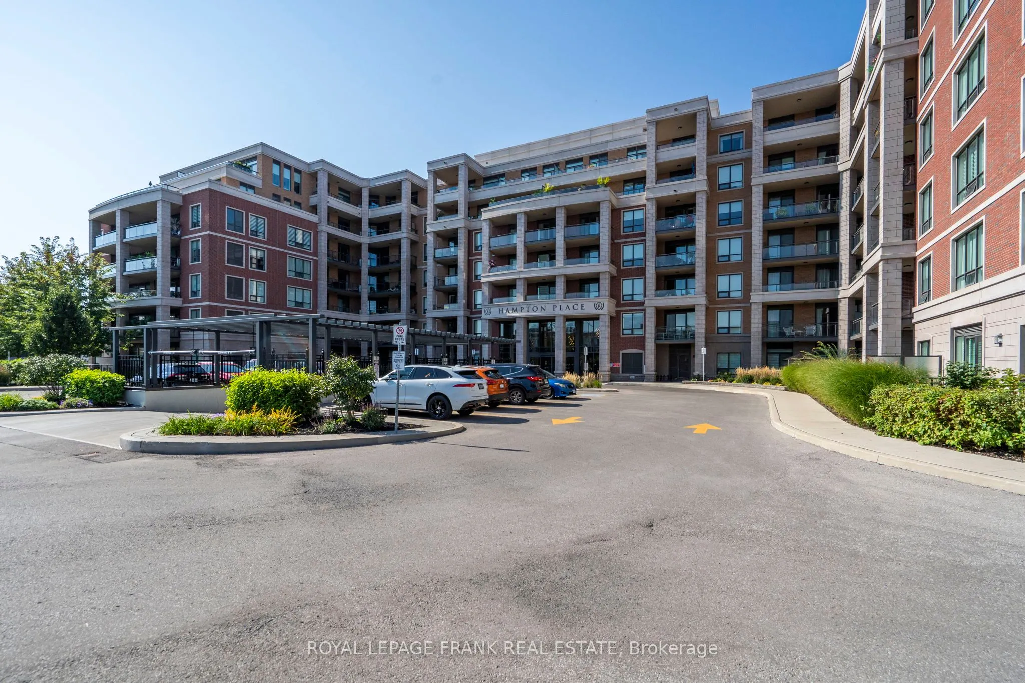 25 Baker Hill Boulevard, #712