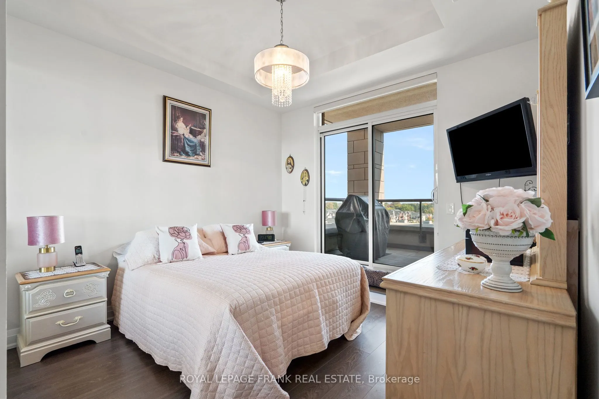 25 Baker Hill Boulevard, #712