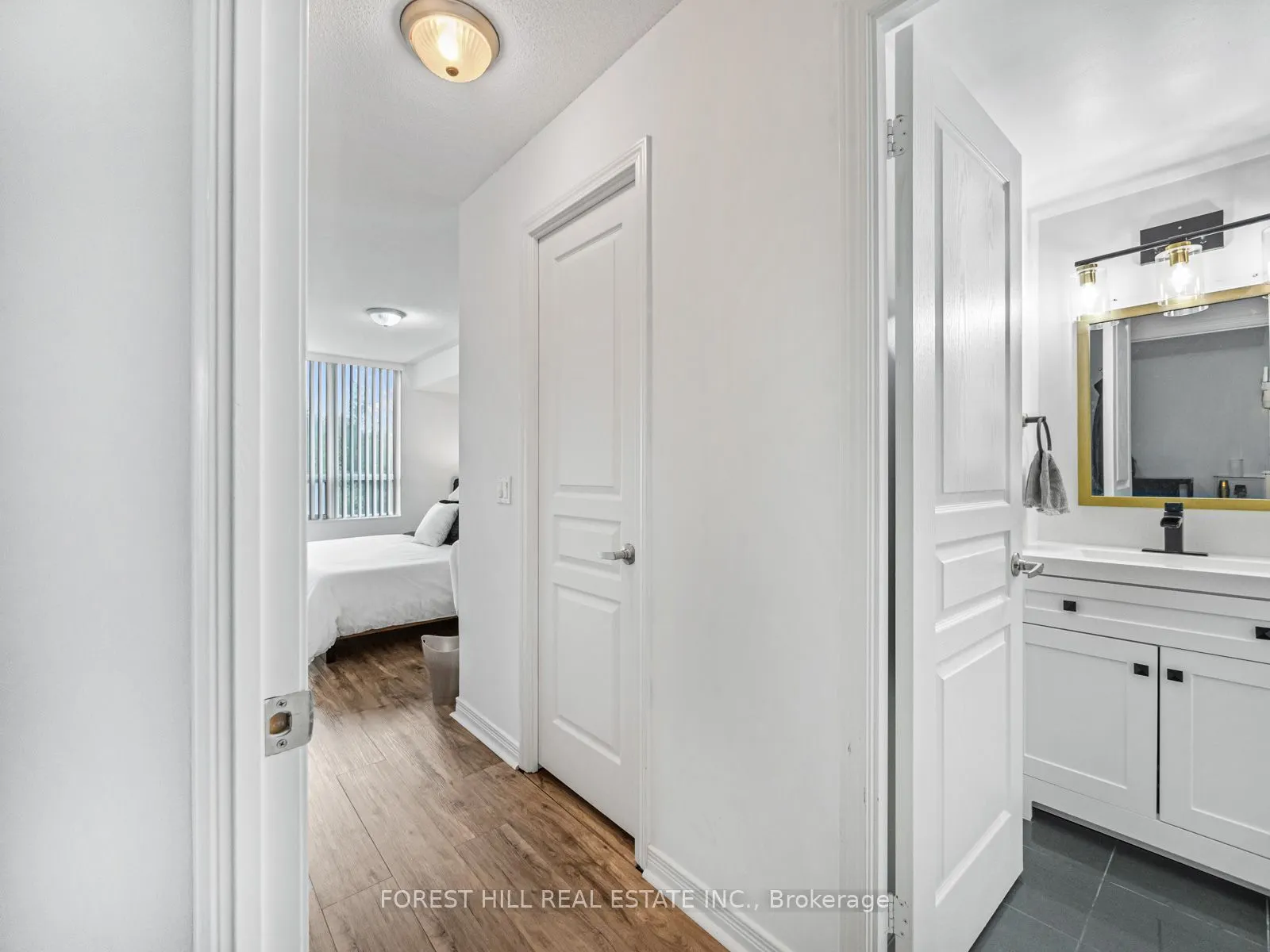 330 Red Maple Road, #211