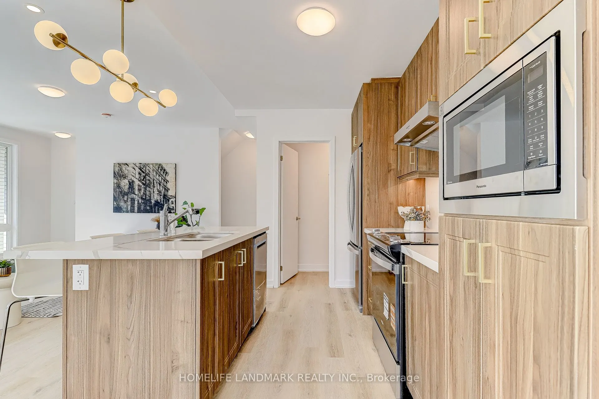 16 Bancroft Lane
