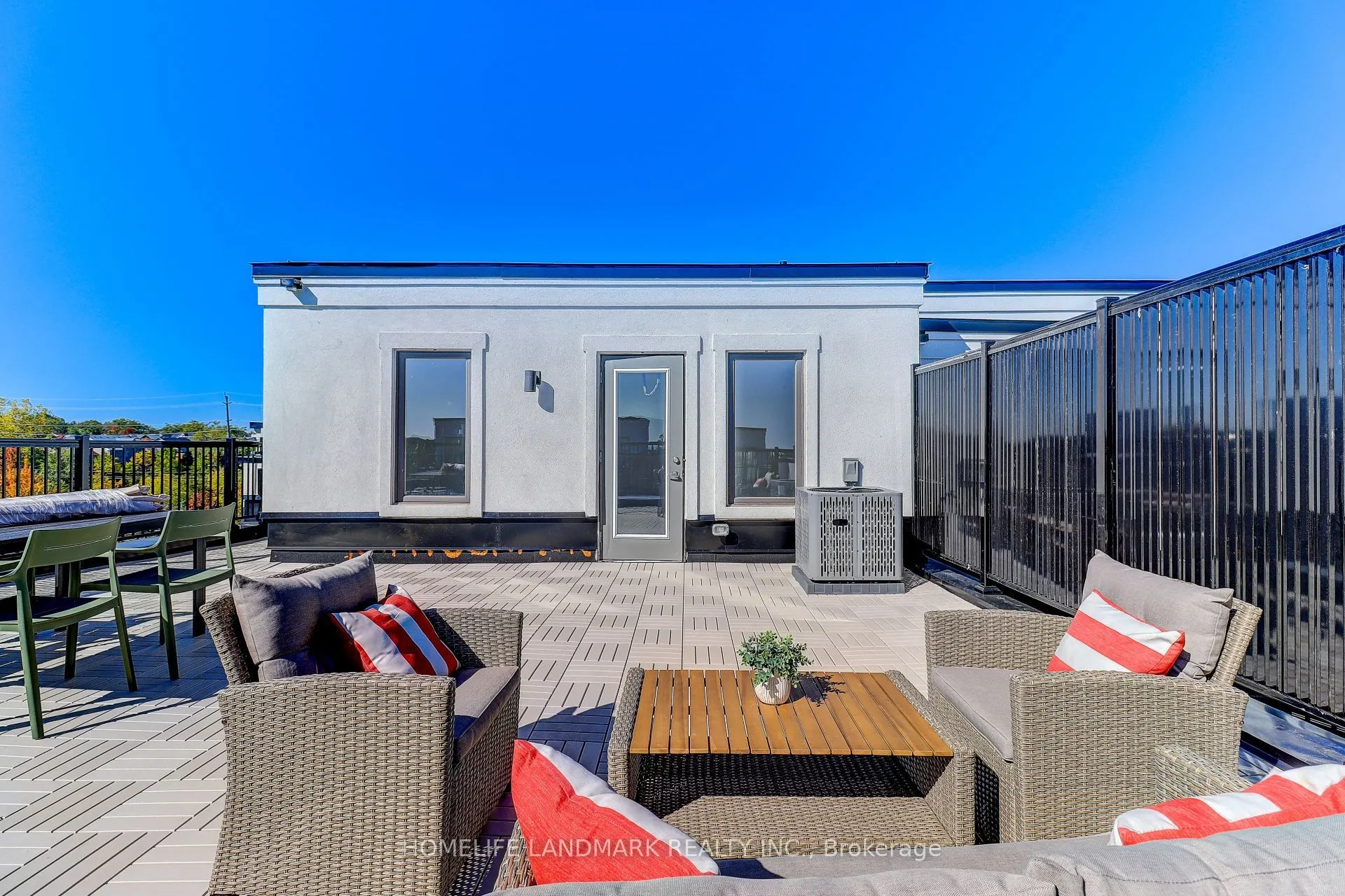 16 Bancroft Lane