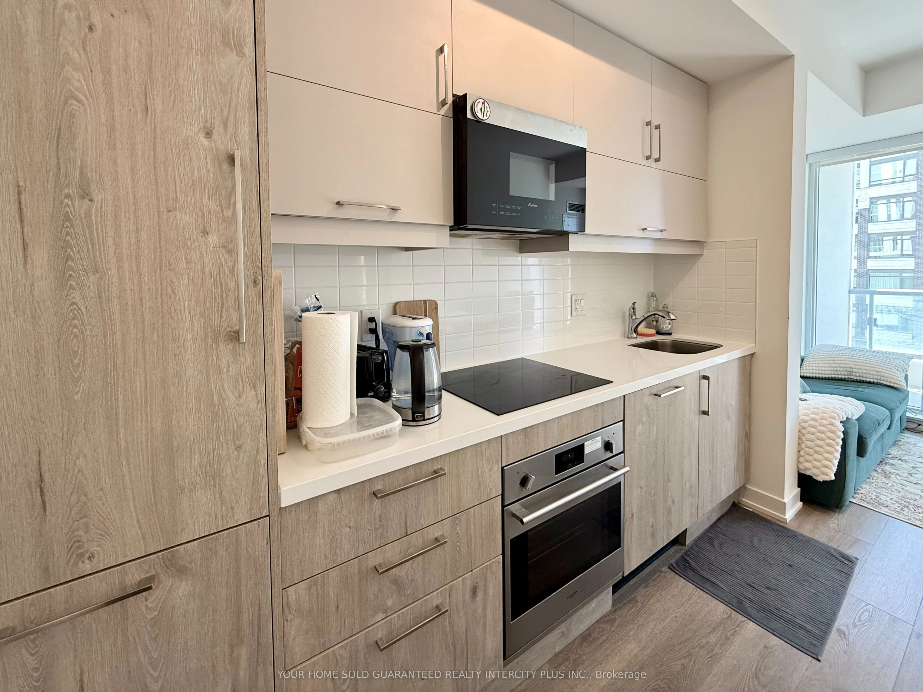 8119 Birchmount Road, #724