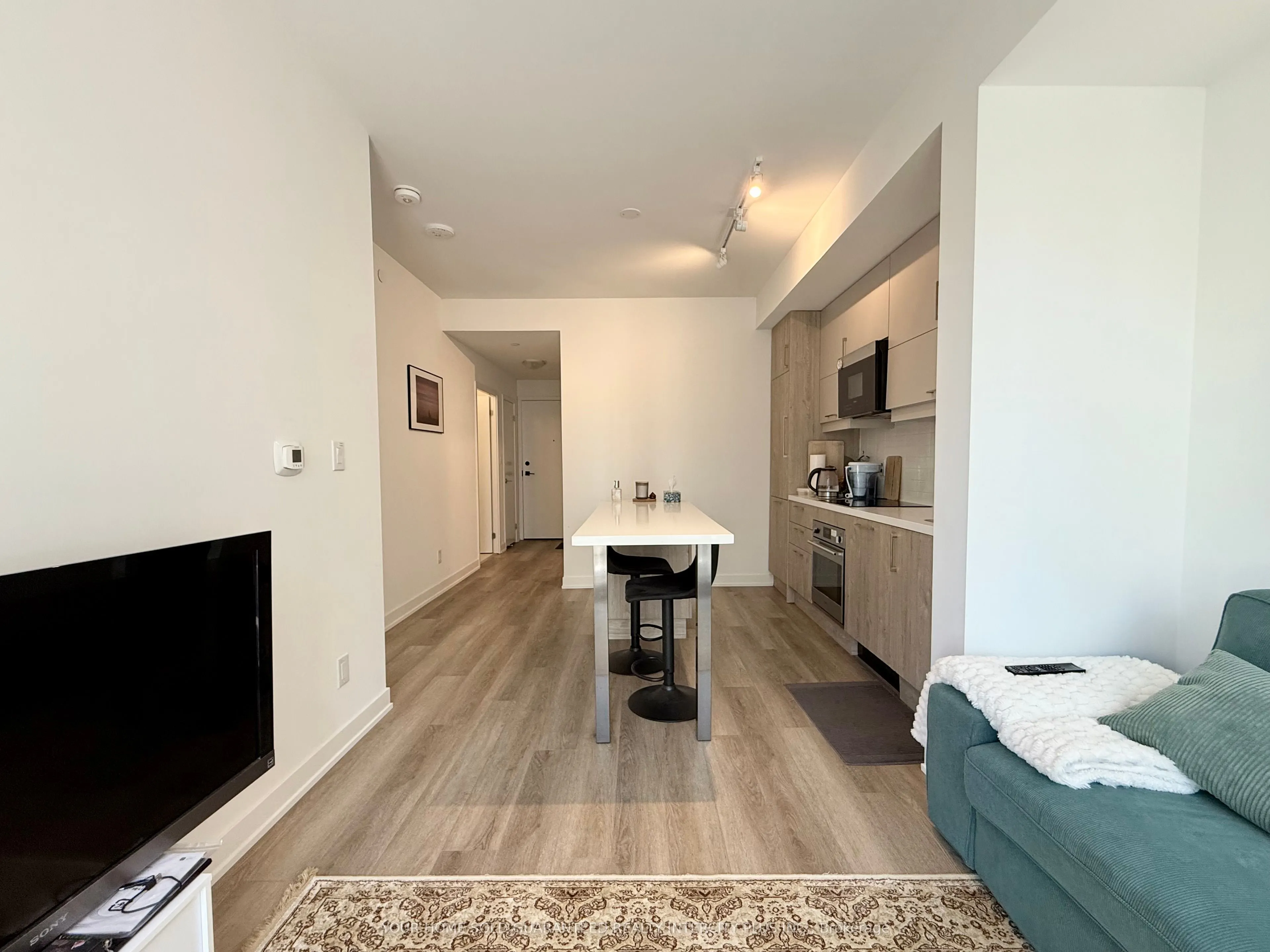 8119 Birchmount Road, #724
