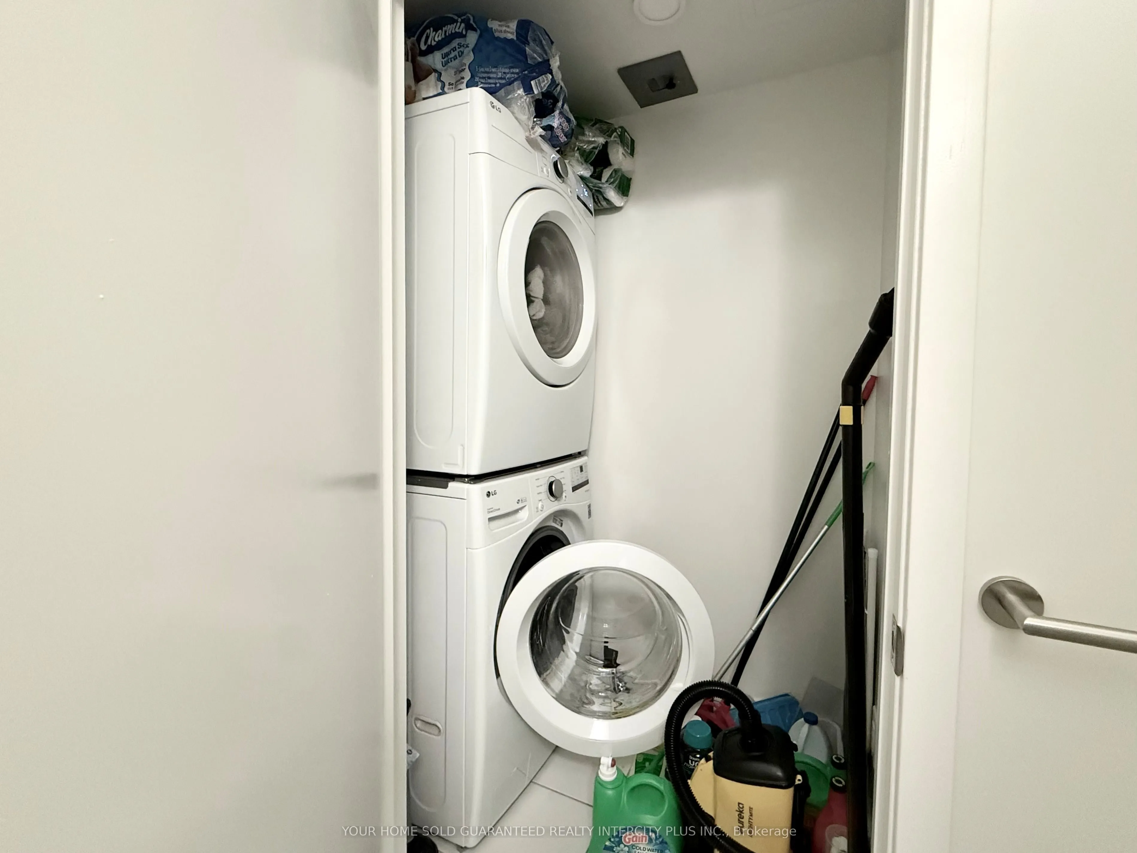 8119 Birchmount Road, #724