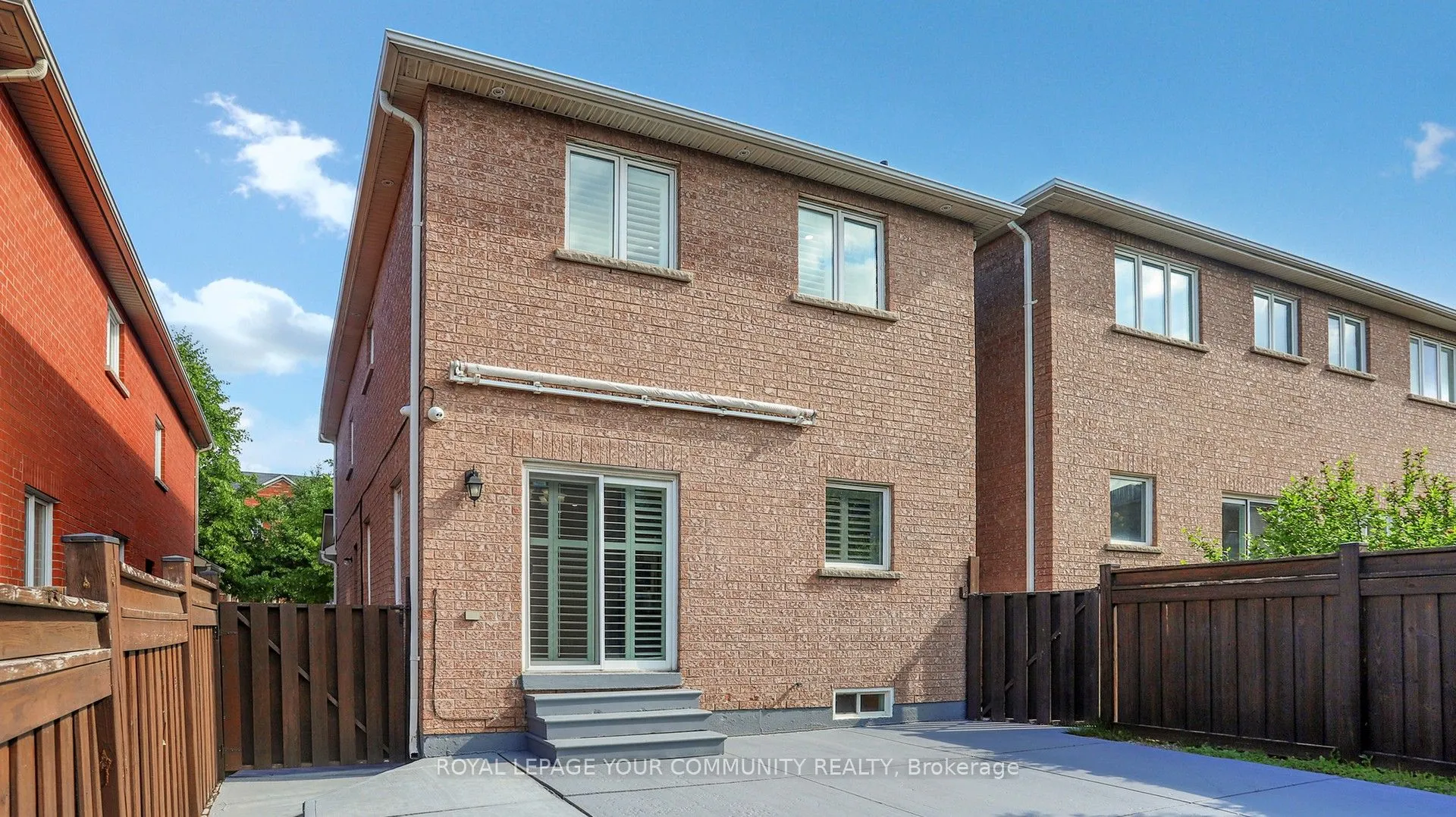 92 Laval Street